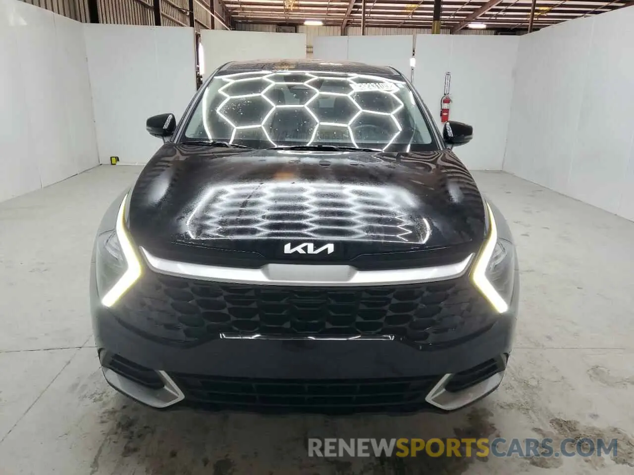 5 fotografías del automóvil dañado 5XYK33AFXPG086488 KIA SPORTAGE 2023
