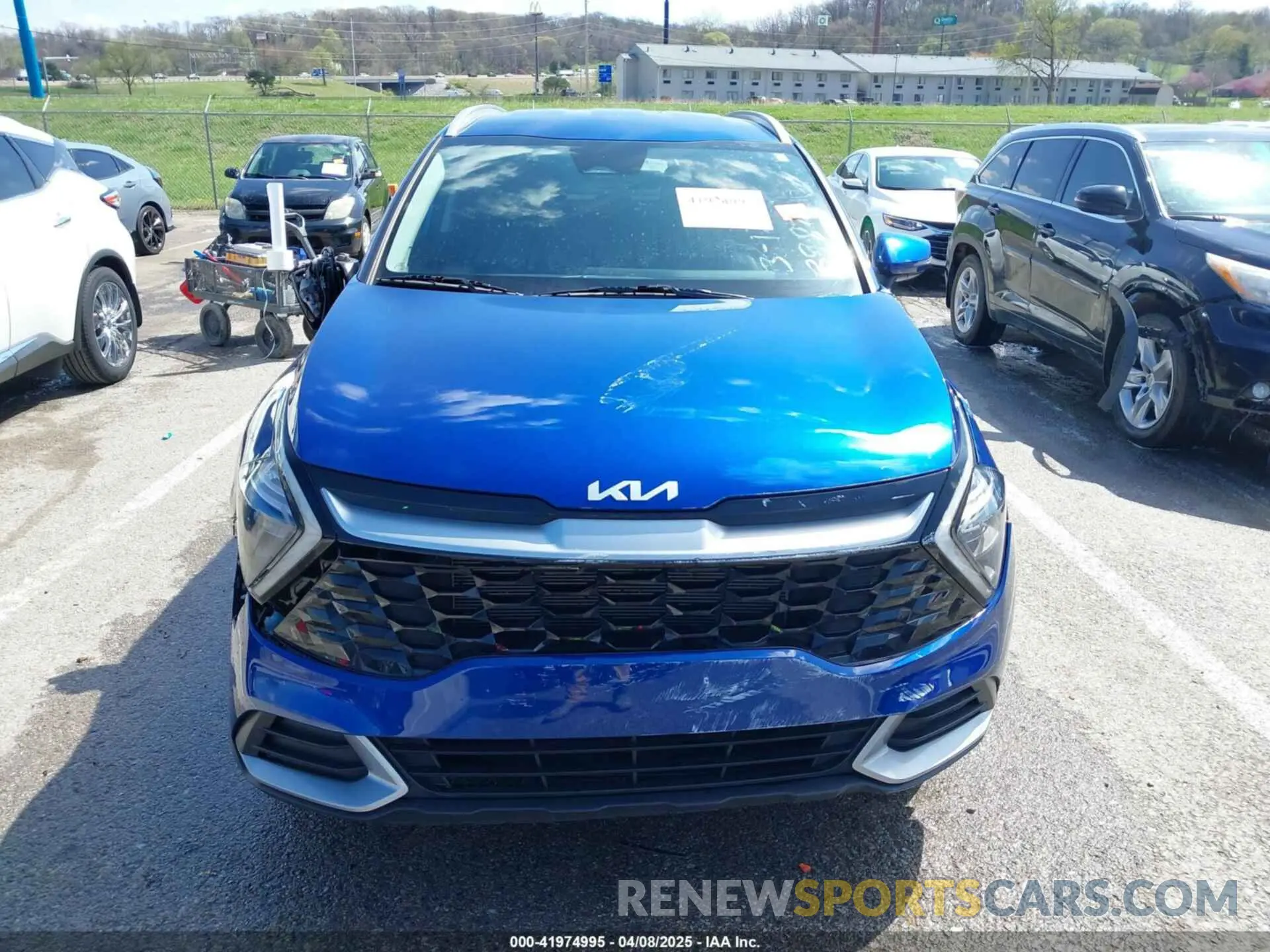 13 fotografías del automóvil dañado 5XYK3CAF0PG002047 KIA SPORTAGE 2023