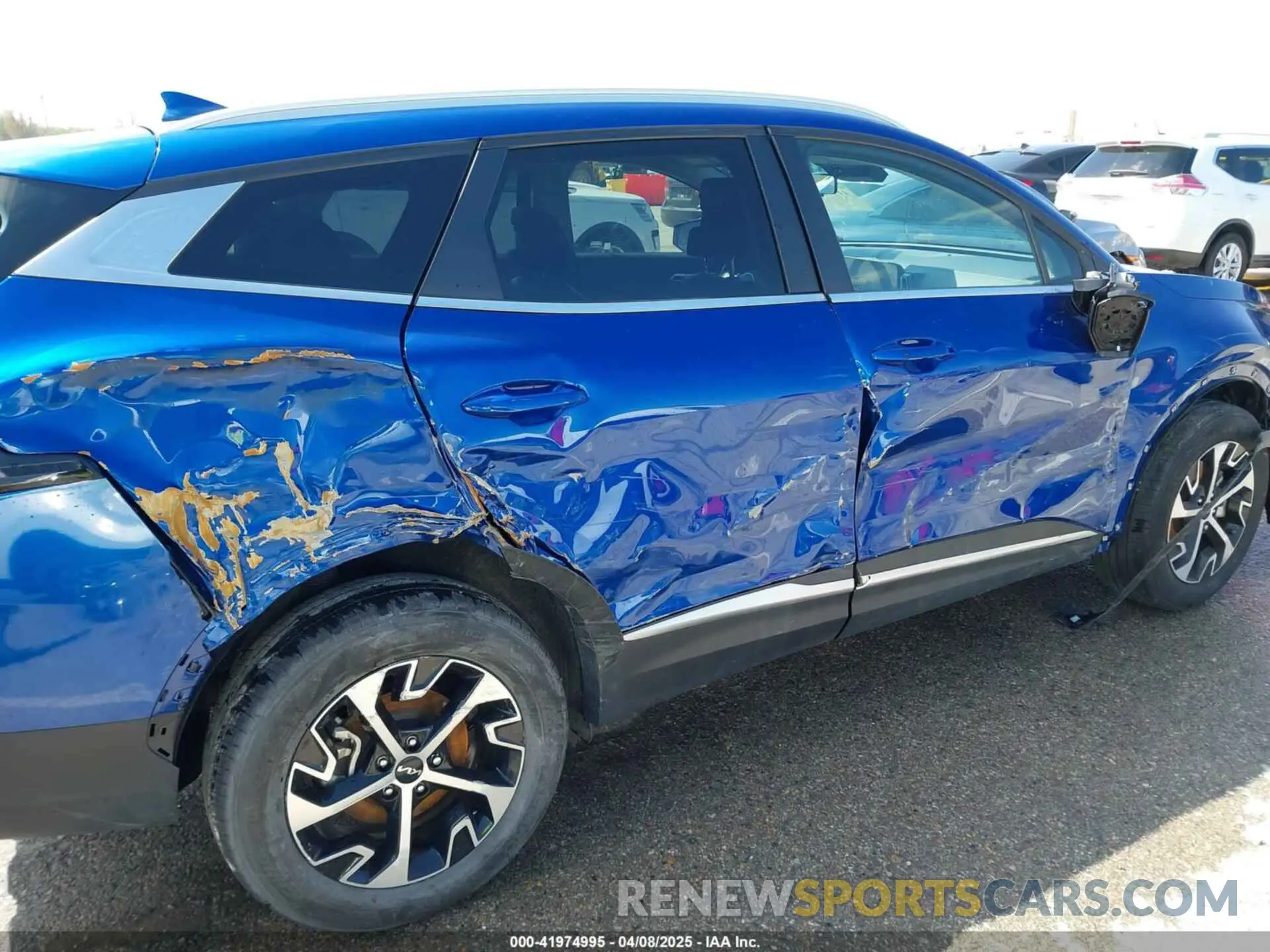 6 fotografías del automóvil dañado 5XYK3CAF0PG002047 KIA SPORTAGE 2023