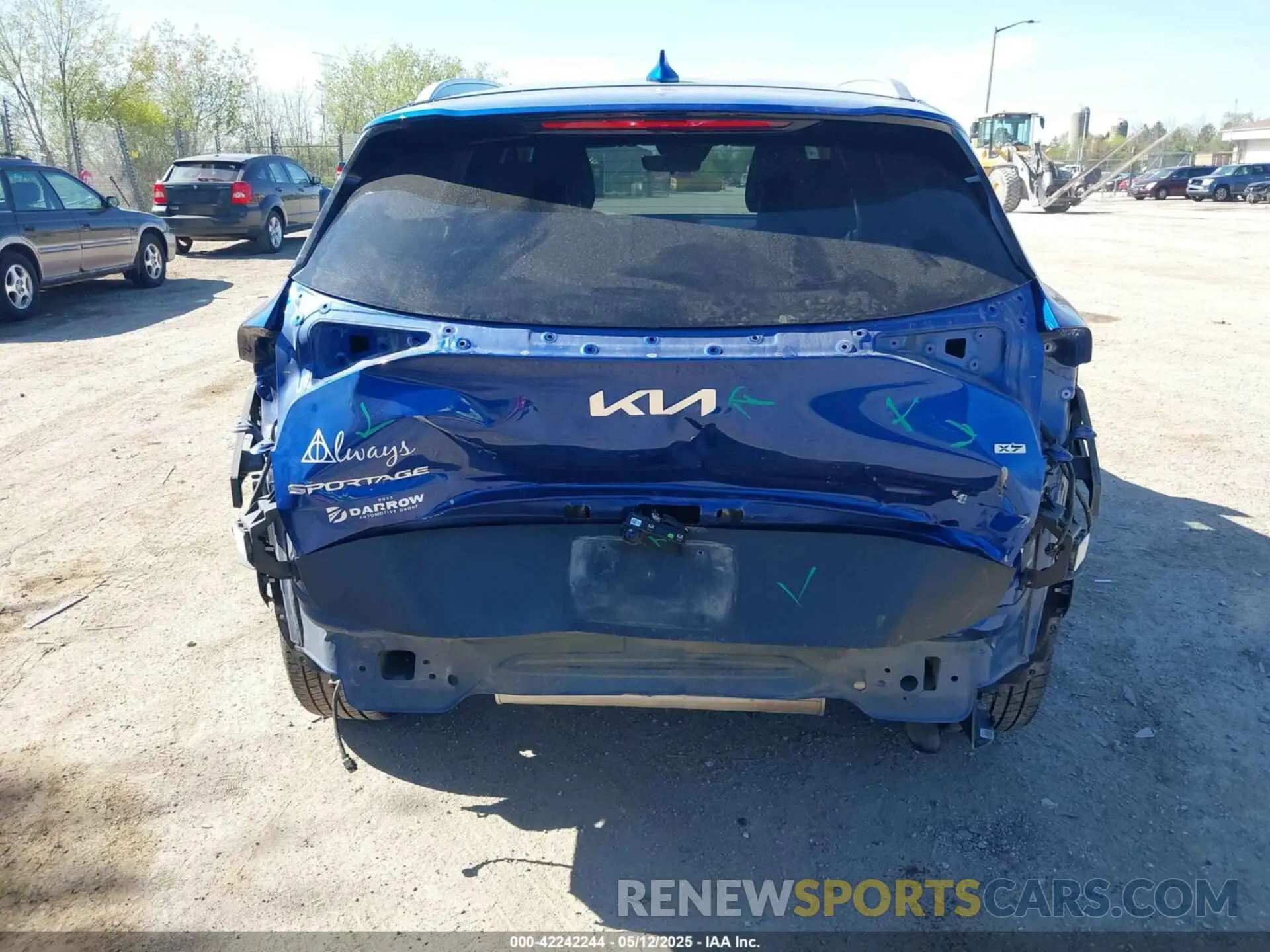 16 fotografías del automóvil dañado 5XYK3CAF0PG030236 KIA SPORTAGE 2023