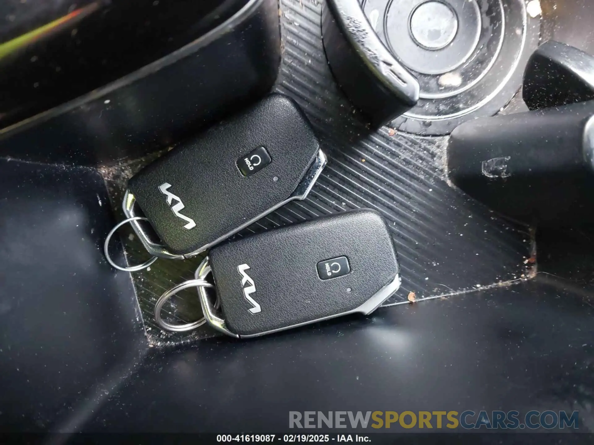 11 fotografías del automóvil dañado 5XYK3CAF3PG020722 KIA SPORTAGE 2023