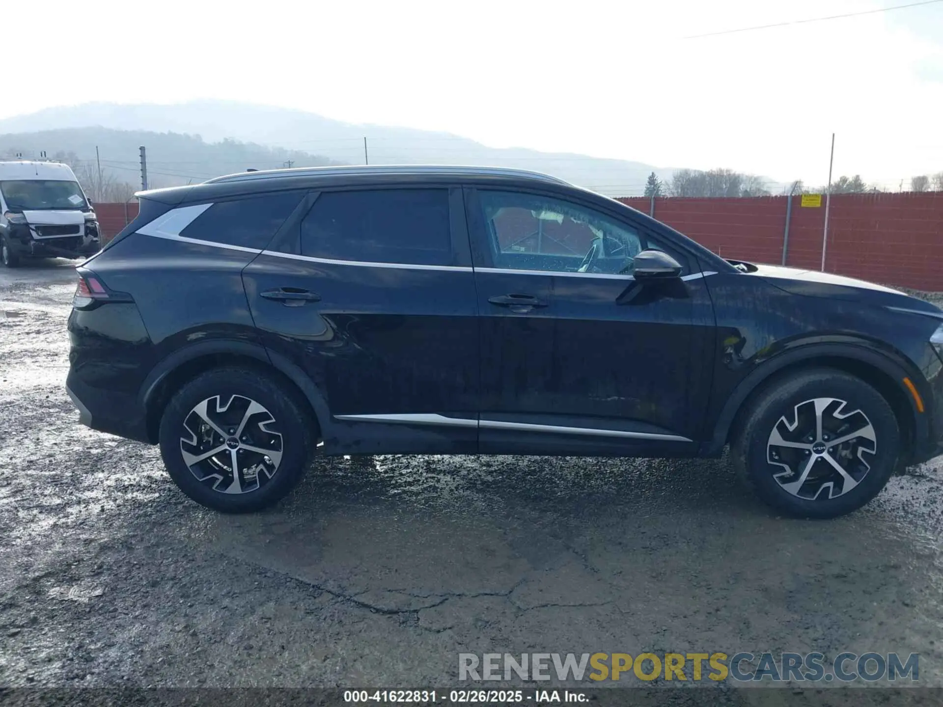13 fotografías del automóvil dañado 5XYK3CAF5PG117307 KIA SPORTAGE 2023