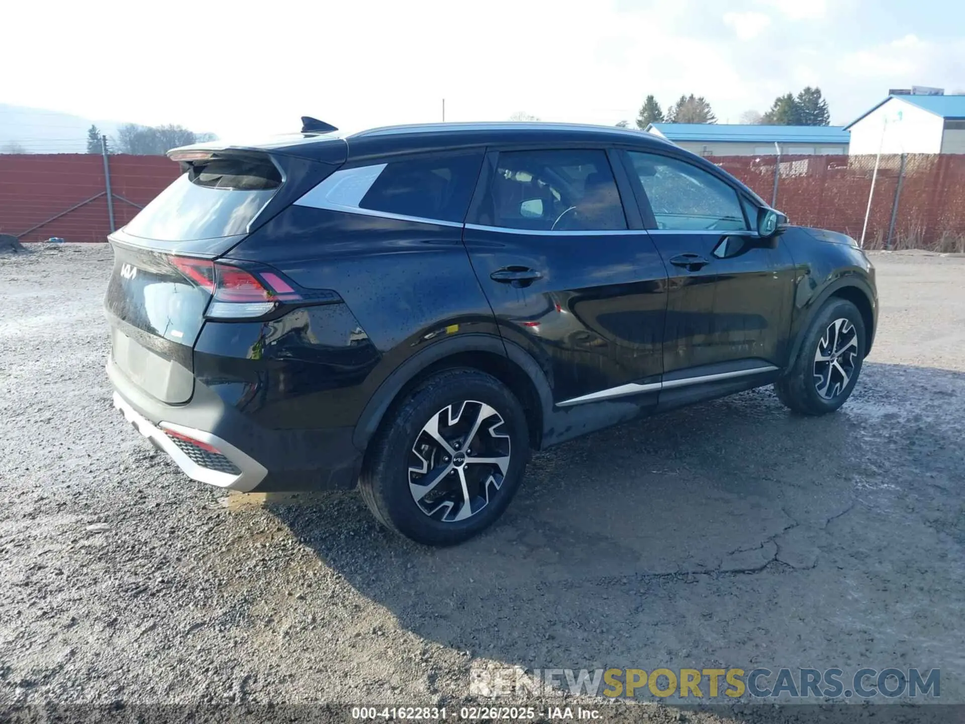 4 fotografías del automóvil dañado 5XYK3CAF5PG117307 KIA SPORTAGE 2023