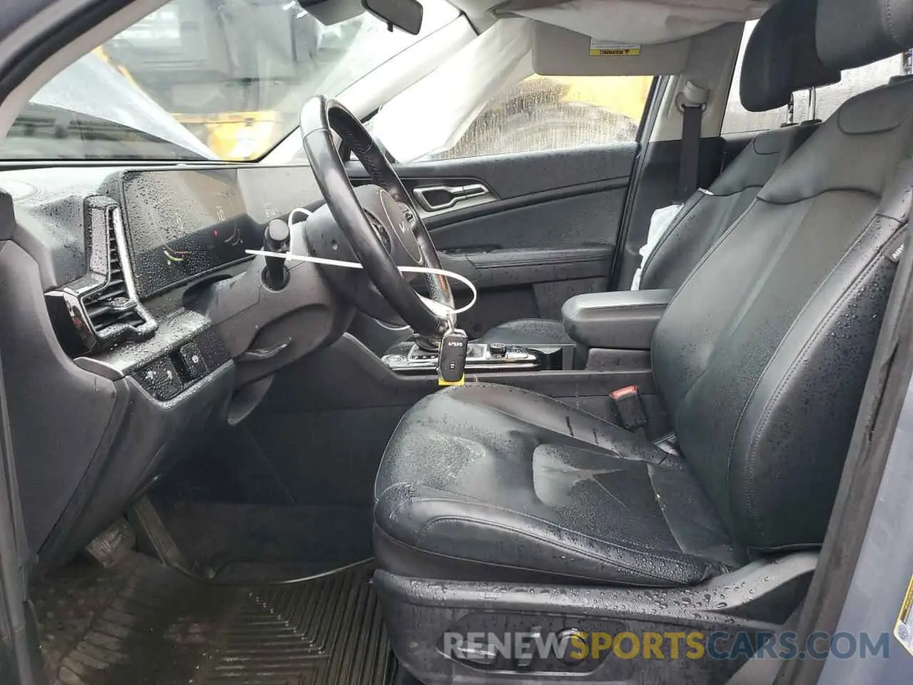 7 fotografías del automóvil dañado 5XYK3CAF9PG012656 KIA SPORTAGE 2023