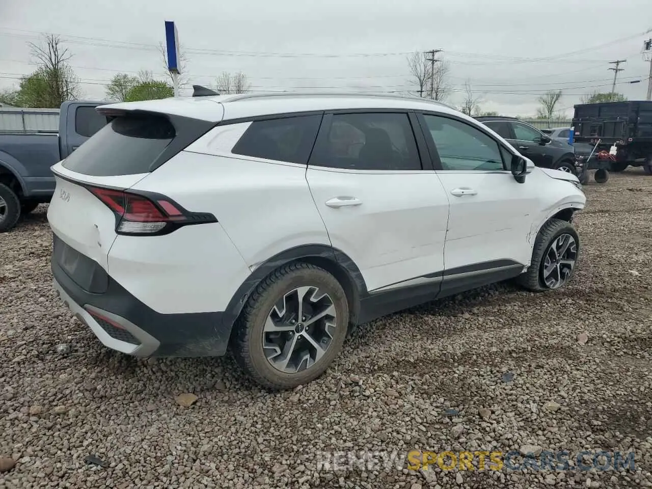 3 fotografías del automóvil dañado 5XYK3CAFXPG044810 KIA SPORTAGE 2023