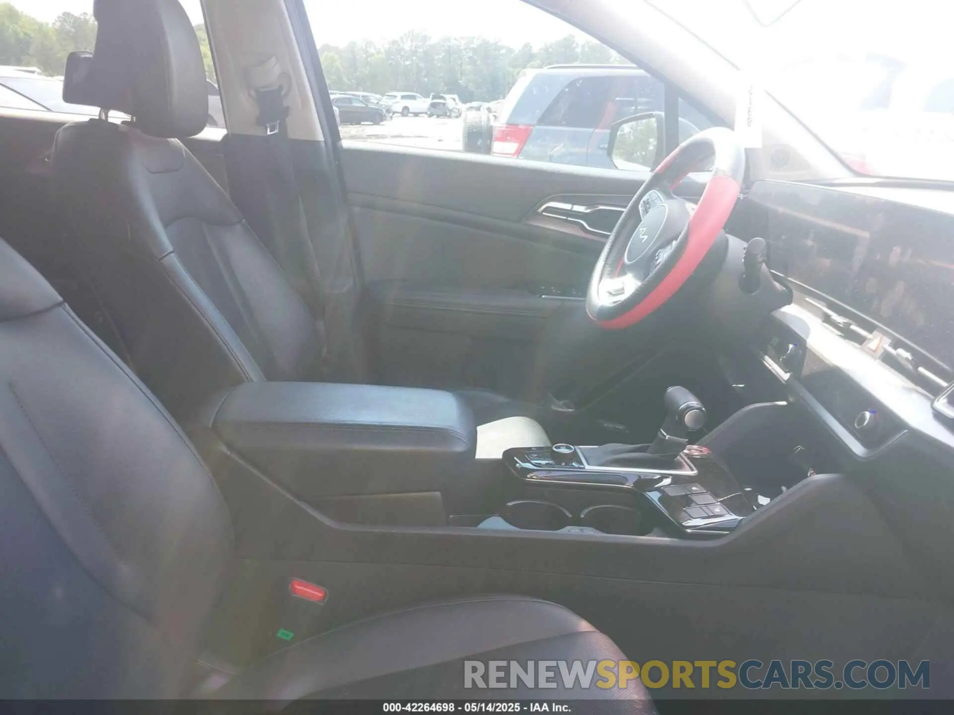 5 fotografías del automóvil dañado 5XYK43AF6PG045546 KIA SPORTAGE 2023