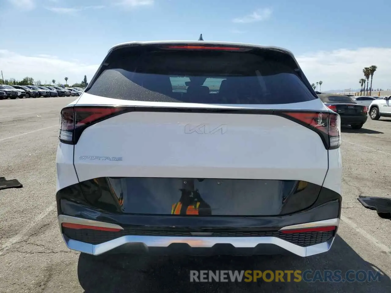 6 fotografías del automóvil dañado 5XYK43AF7PG060699 KIA SPORTAGE 2023