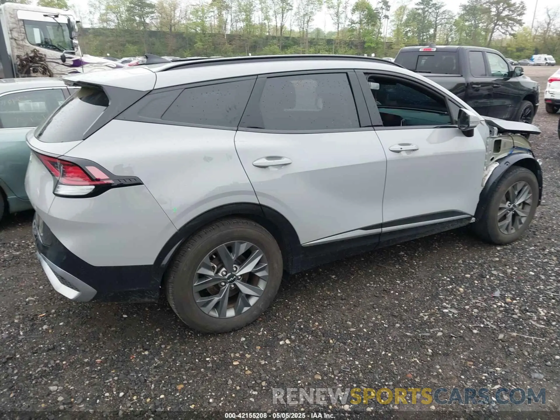 4 fotografías del automóvil dañado 5XYK43AFXPG087671 KIA SPORTAGE 2023