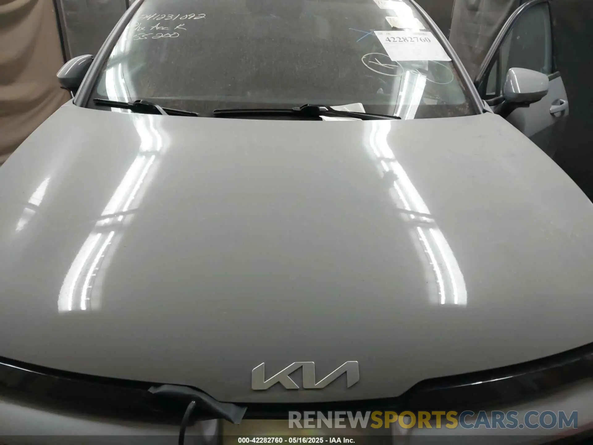 10 fotografías del automóvil dañado 5XYK4CAF6PG104532 KIA SPORTAGE 2023