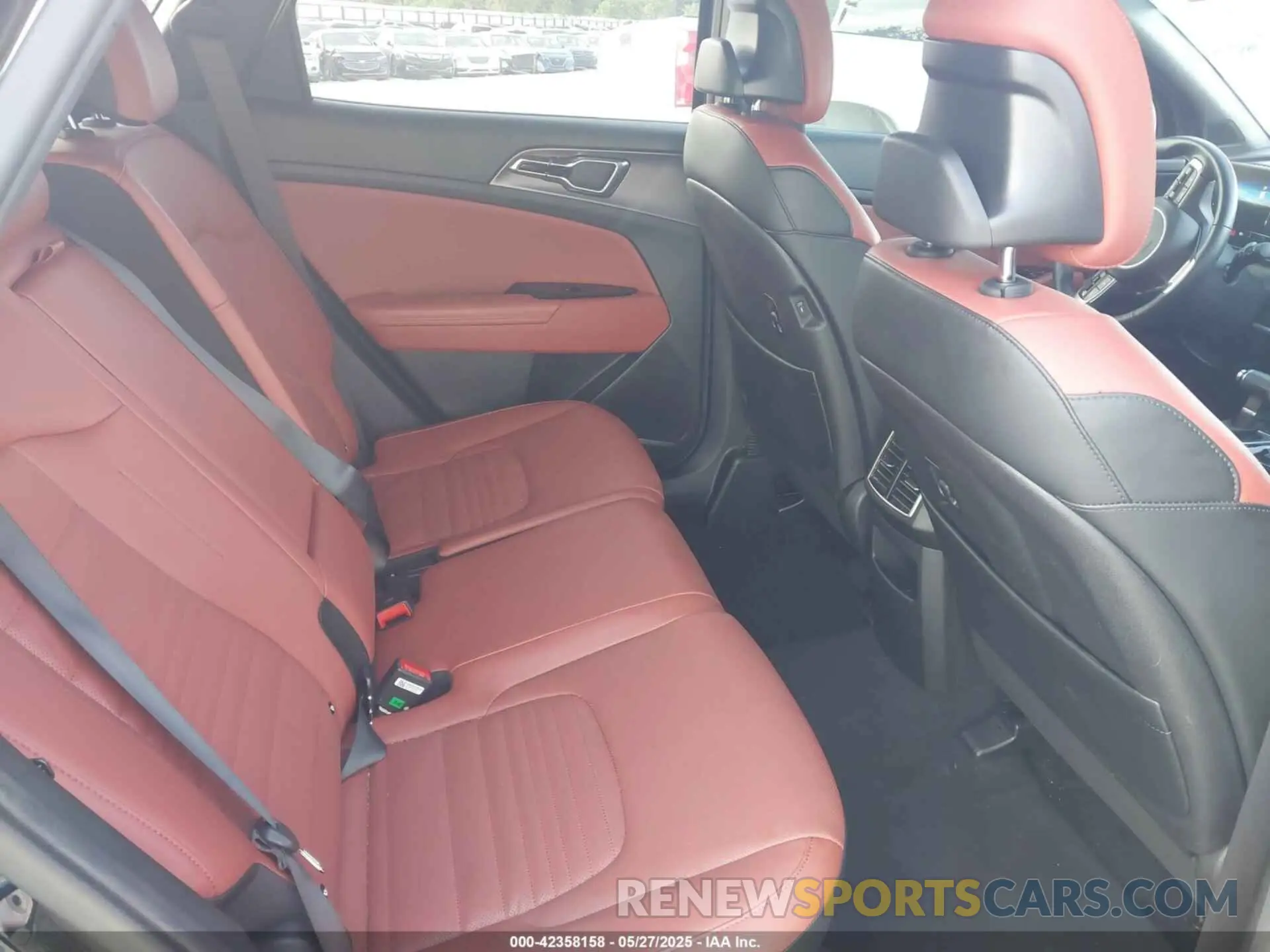 8 fotografías del automóvil dañado 5XYK53AF0PG102093 KIA SPORTAGE 2023