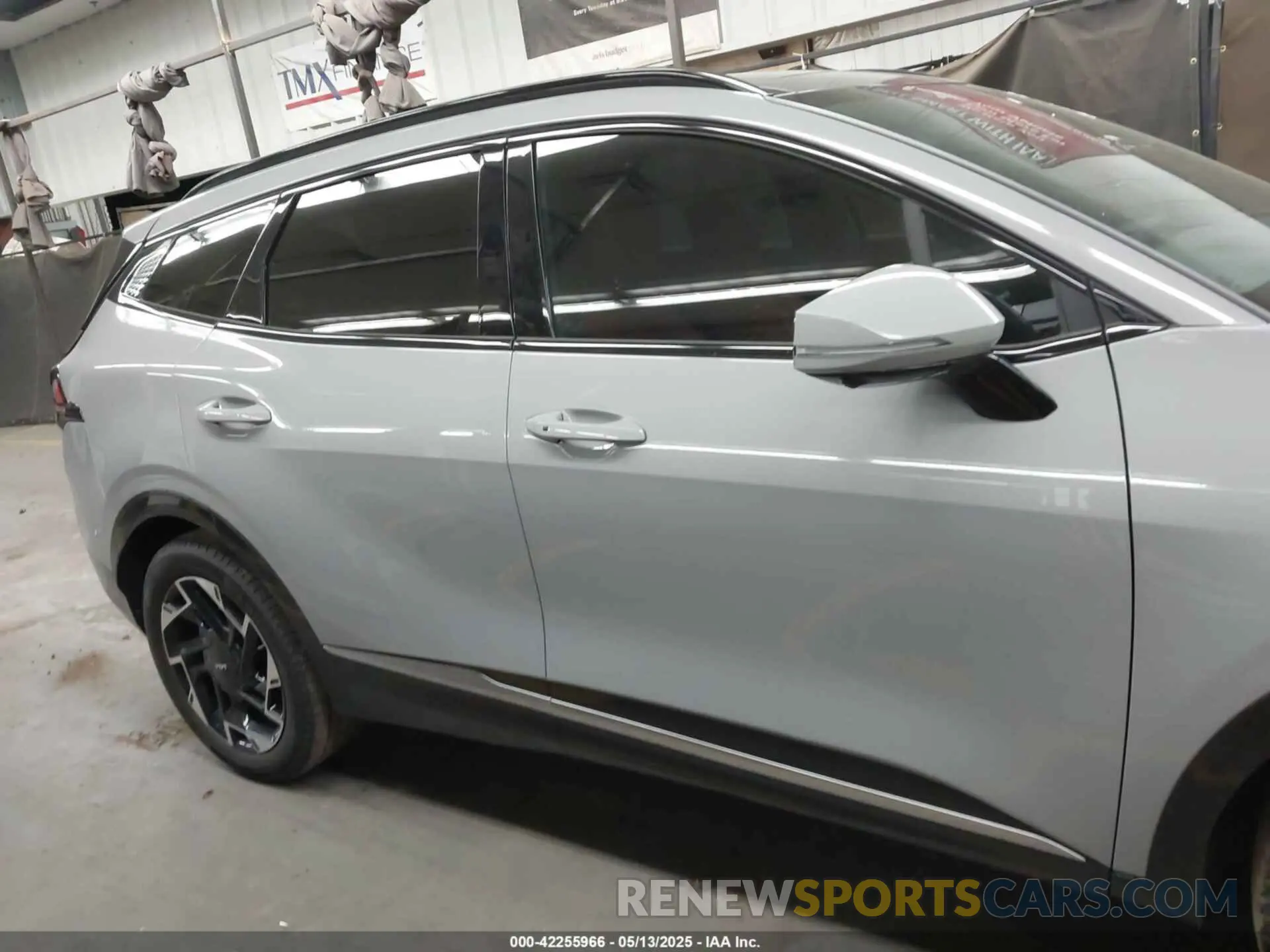 13 fotografías del automóvil dañado 5XYK53AF2PG035318 KIA SPORTAGE 2023