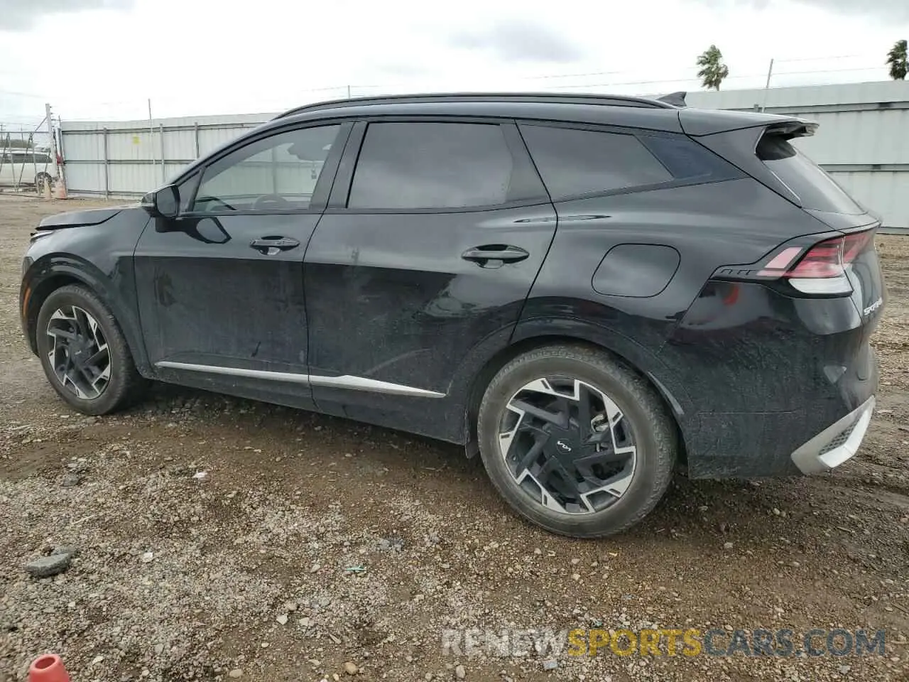2 fotografías del automóvil dañado 5XYK53AF5PG088191 KIA SPORTAGE 2023