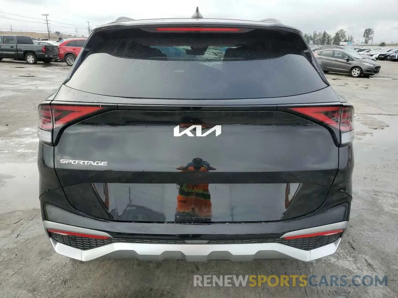 6 fotografías del automóvil dañado 5XYK53AF5PG123585 KIA SPORTAGE 2023