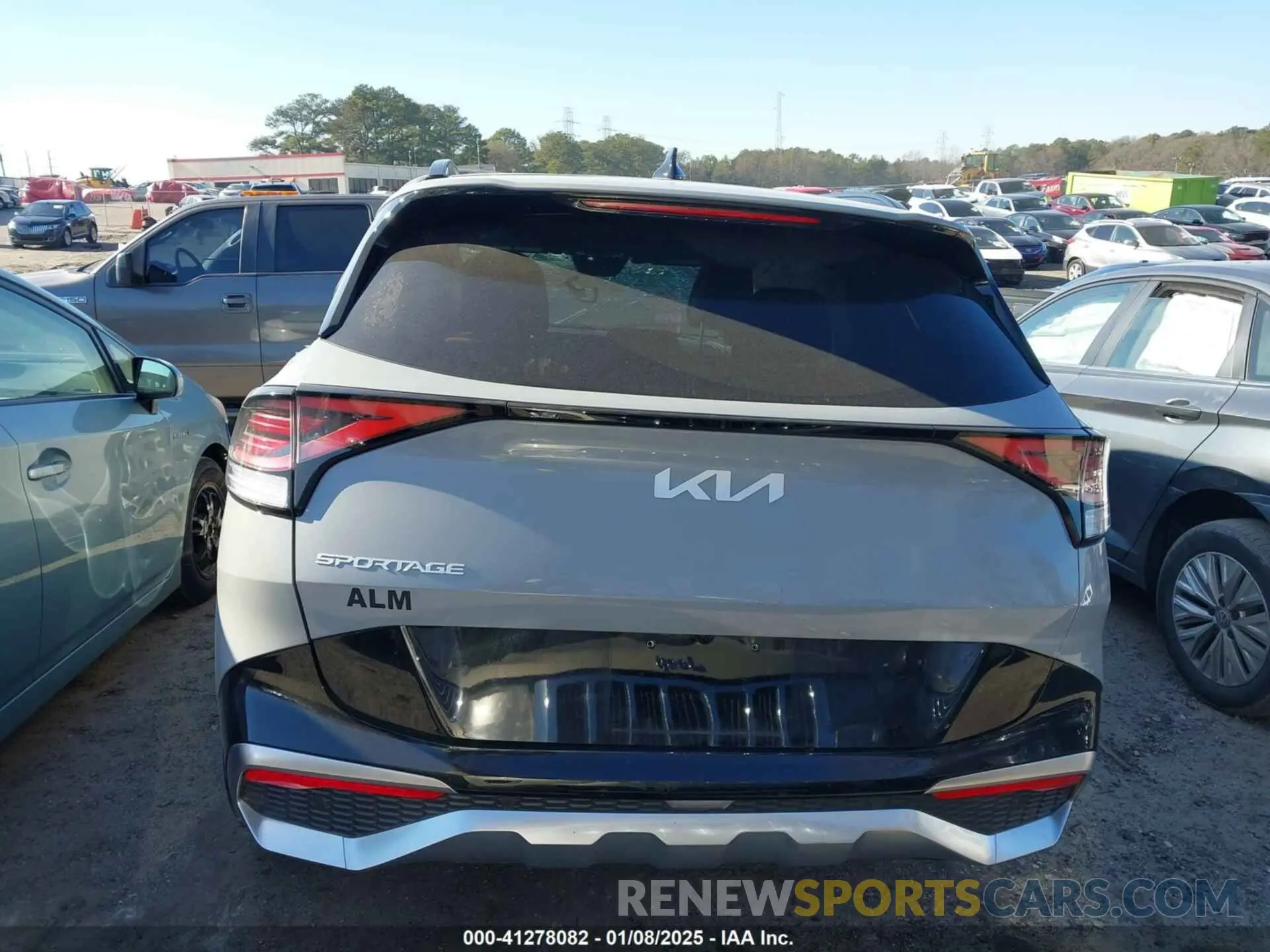 16 fotografías del automóvil dañado 5XYK53AF7PG133325 KIA SPORTAGE 2023