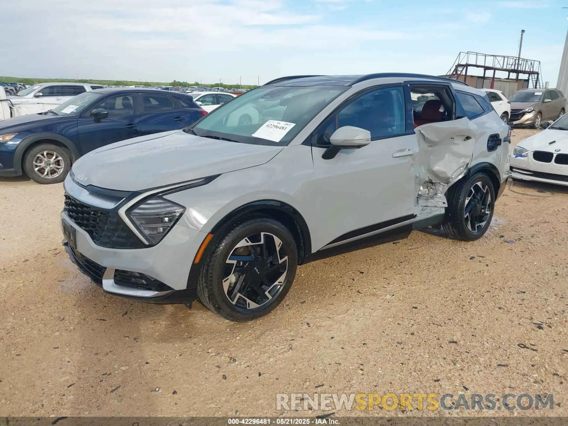 2 fotografías del automóvil dañado 5XYK53AF8PG136475 KIA SPORTAGE 2023