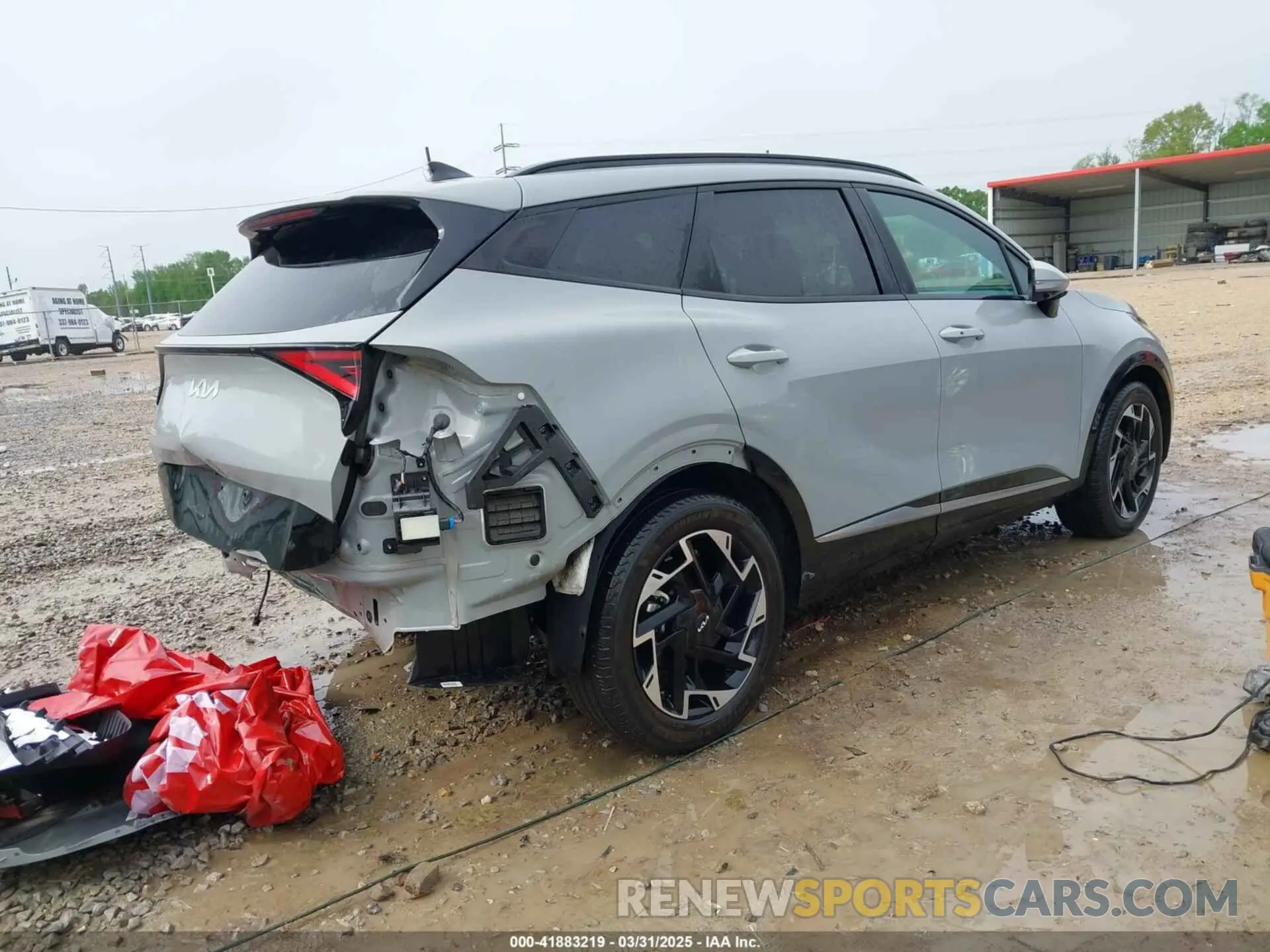 4 fotografías del automóvil dañado 5XYK53AF9PG076495 KIA SPORTAGE 2023