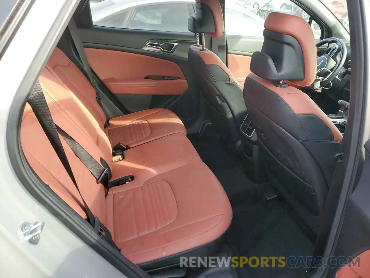 11 fotografías del automóvil dañado 5XYK5CAF3PG008922 KIA SPORTAGE 2023