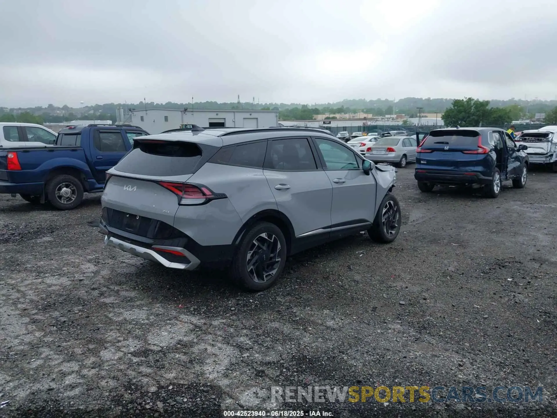 4 fotografías del automóvil dañado 5XYK5CAFXPG009260 KIA SPORTAGE 2023