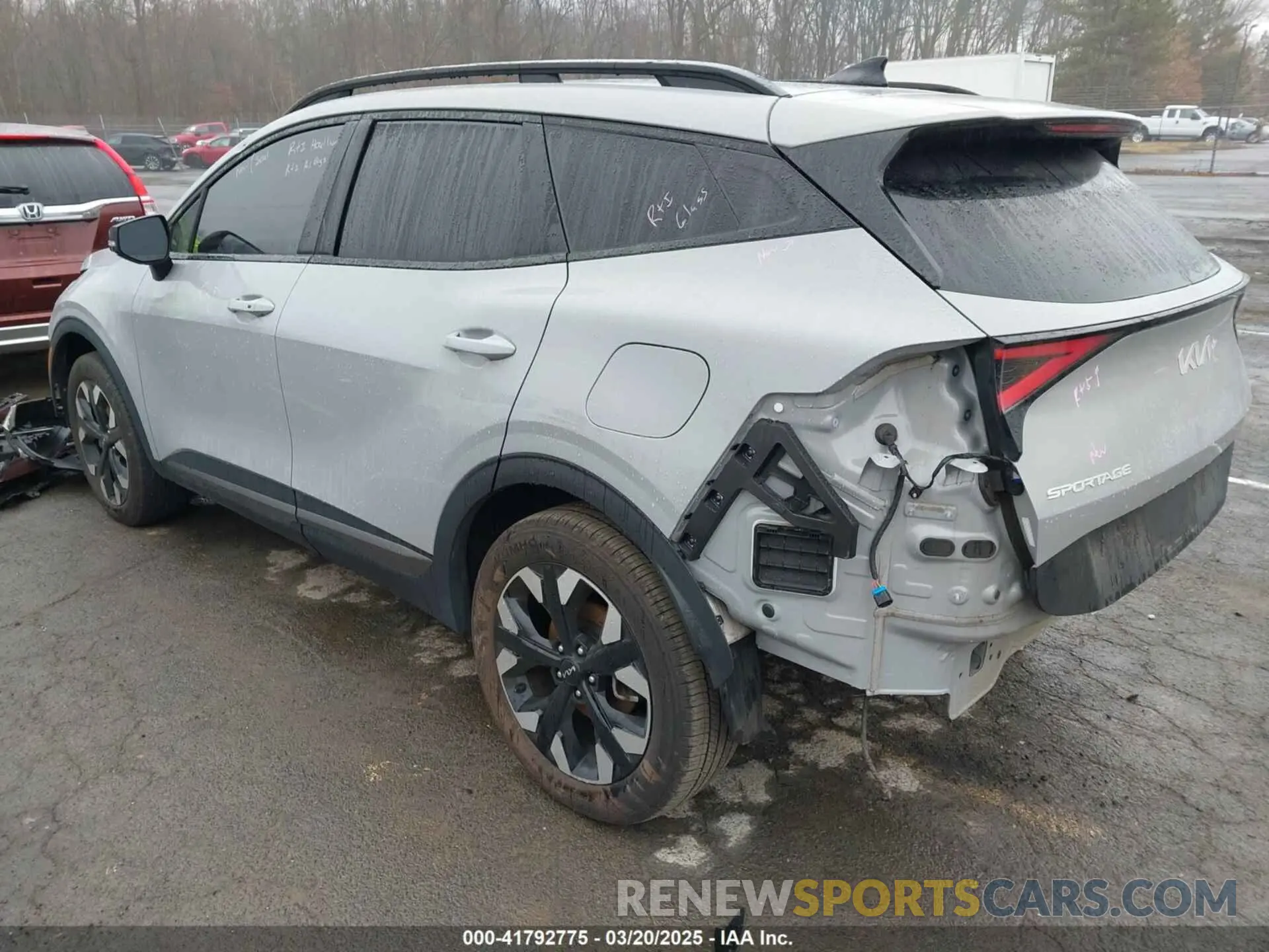 3 fotografías del automóvil dañado 5XYK6CAF0PG084899 KIA SPORTAGE 2023