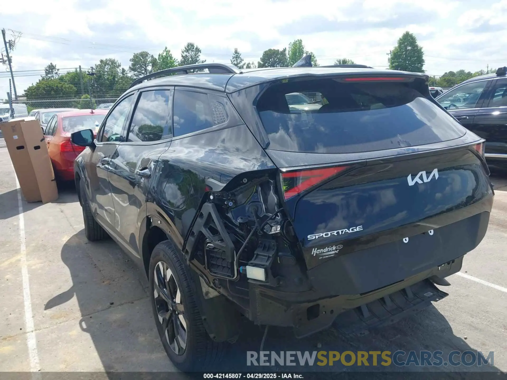 14 fotografías del automóvil dañado 5XYK6CAF1PG004543 KIA SPORTAGE 2023