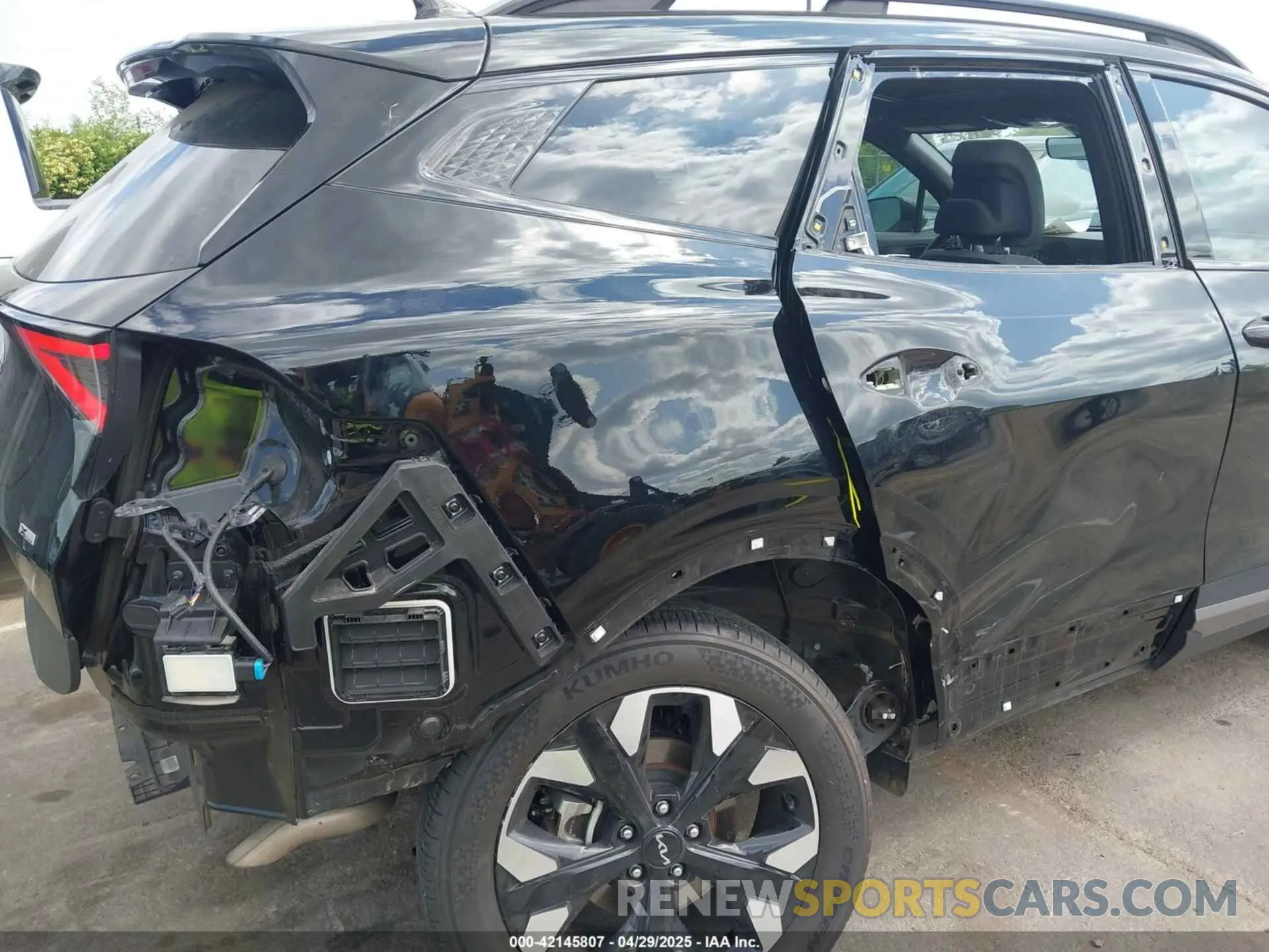 6 fotografías del automóvil dañado 5XYK6CAF1PG004543 KIA SPORTAGE 2023