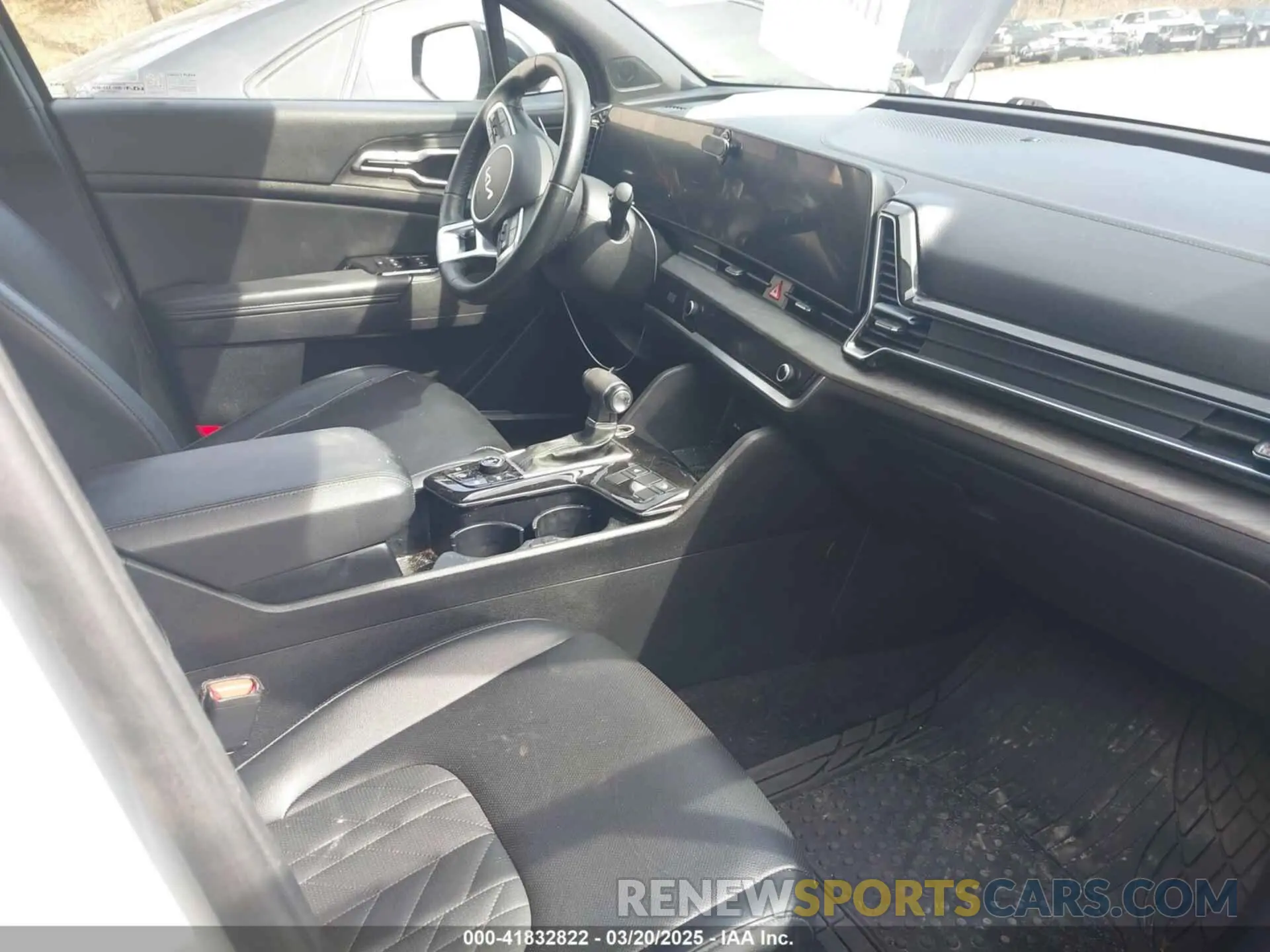 5 fotografías del automóvil dañado 5XYK6CAF1PG054584 KIA SPORTAGE 2023