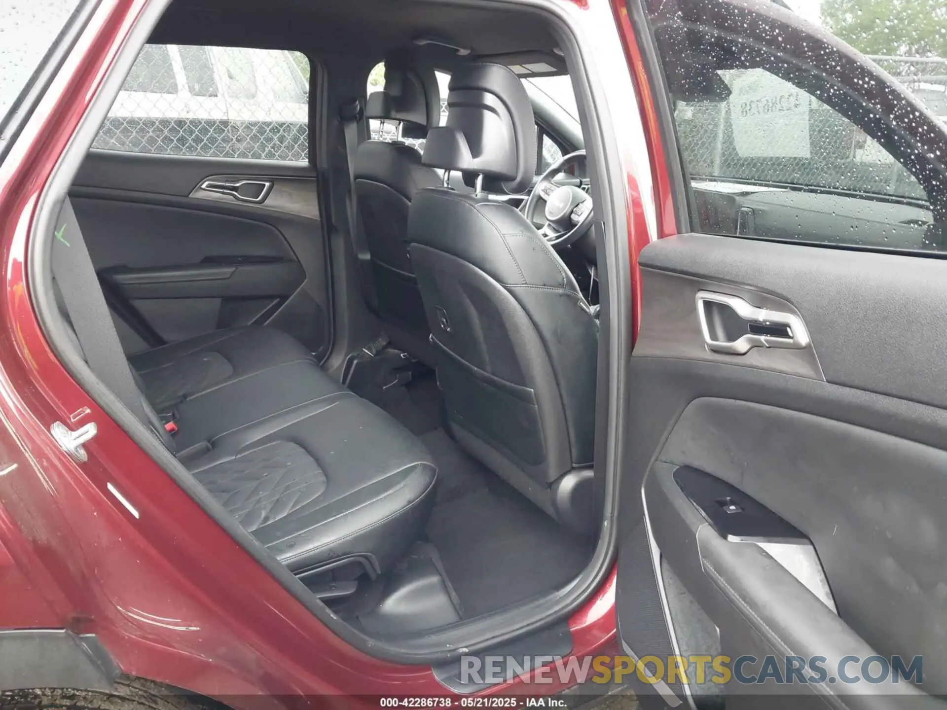8 fotografías del automóvil dañado 5XYK6CAF1PG062491 KIA SPORTAGE 2023