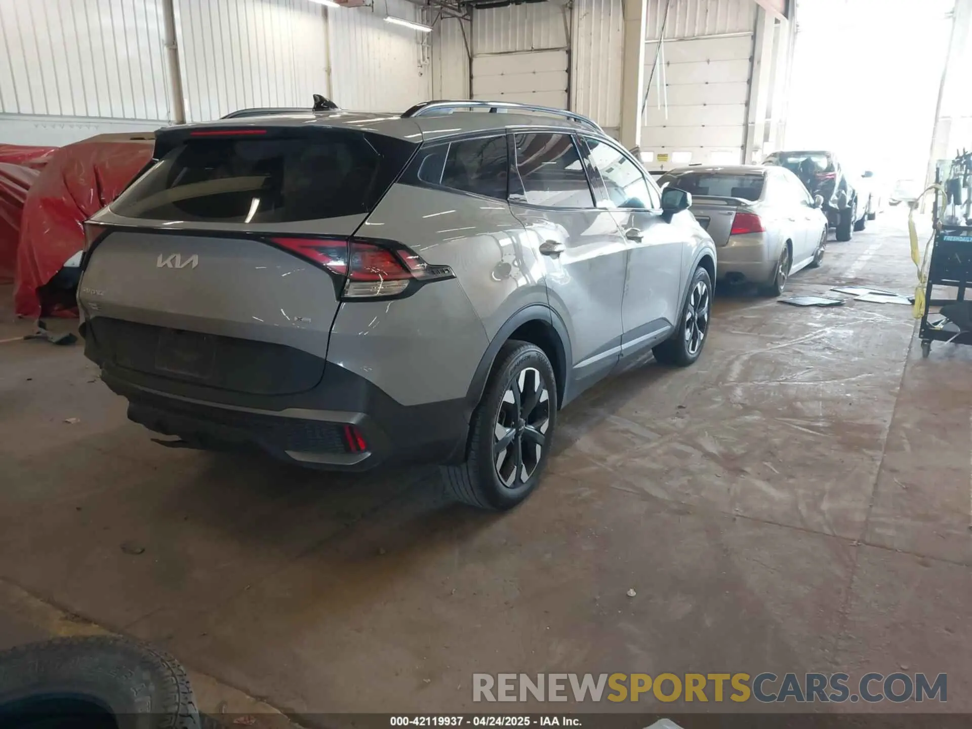 4 fotografías del automóvil dañado 5XYK6CAF1PG064757 KIA SPORTAGE 2023