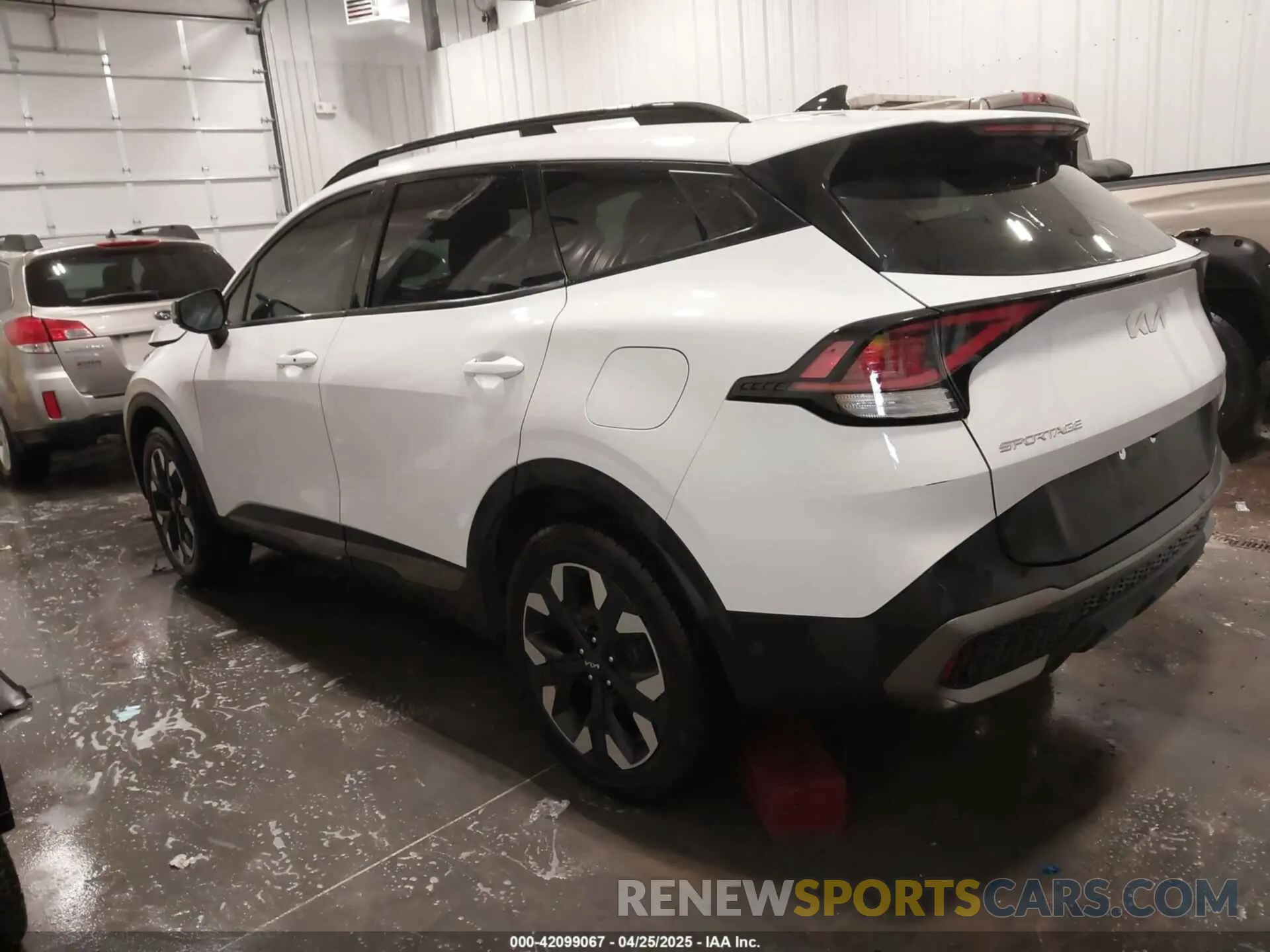 3 fotografías del automóvil dañado 5XYK6CAF3PG002986 KIA SPORTAGE 2023