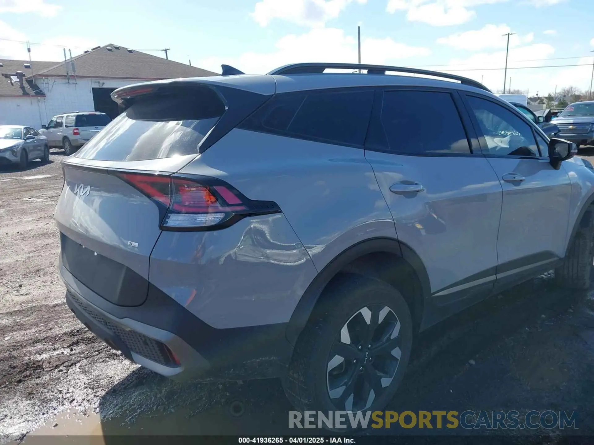 4 fotografías del automóvil dañado 5XYK6CAF3PG010439 KIA SPORTAGE 2023