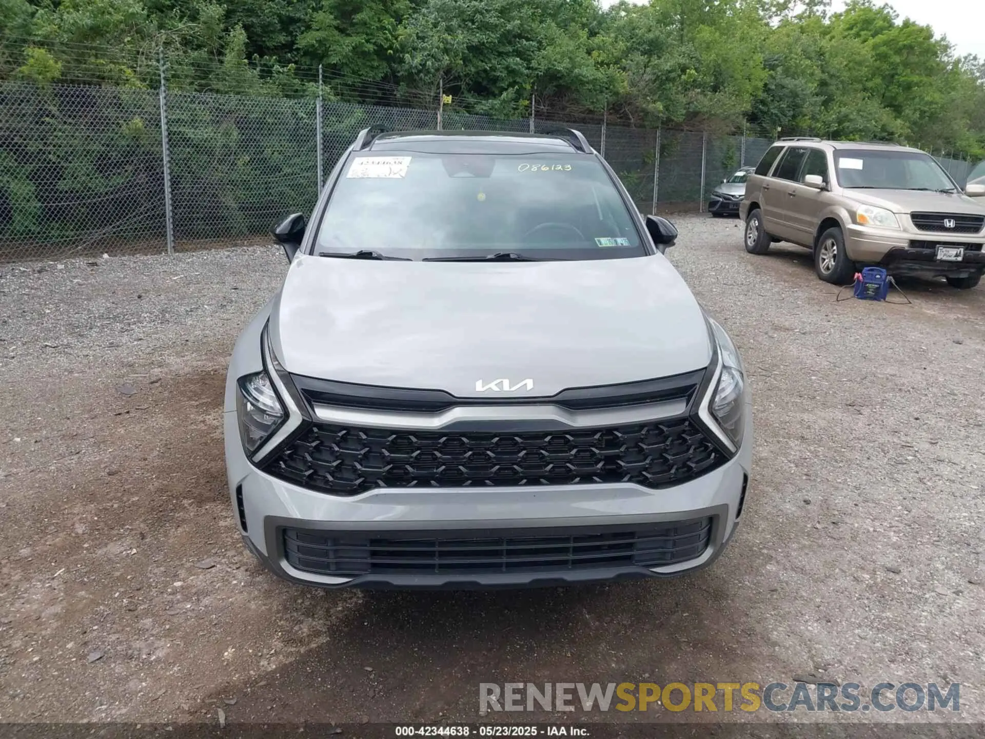 12 fotografías del automóvil dañado 5XYK6CAF4PG086123 KIA SPORTAGE 2023