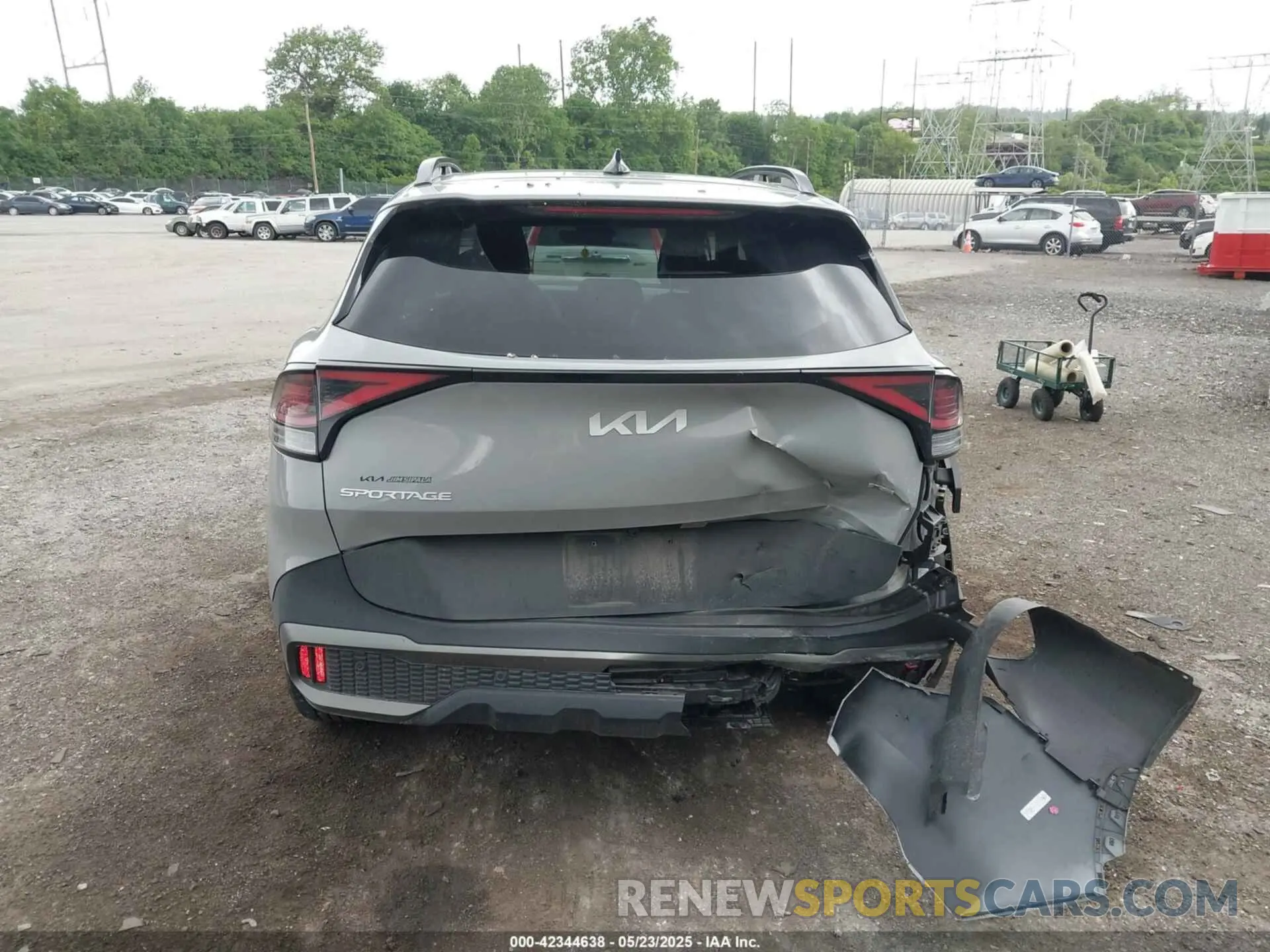 16 fotografías del automóvil dañado 5XYK6CAF4PG086123 KIA SPORTAGE 2023