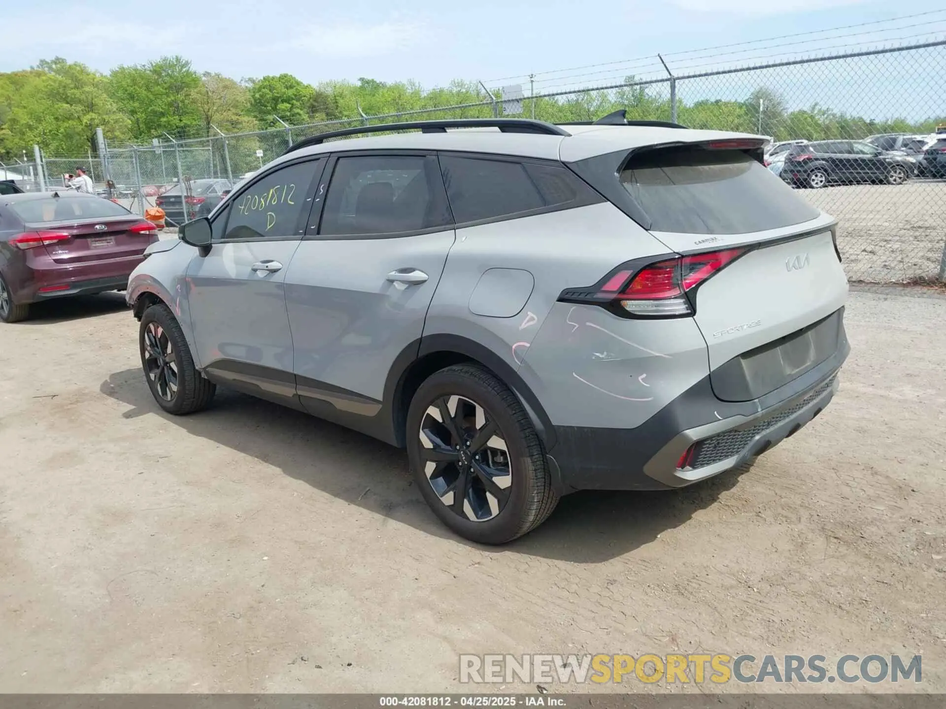 3 fotografías del automóvil dañado 5XYK6CAF6PG083238 KIA SPORTAGE 2023