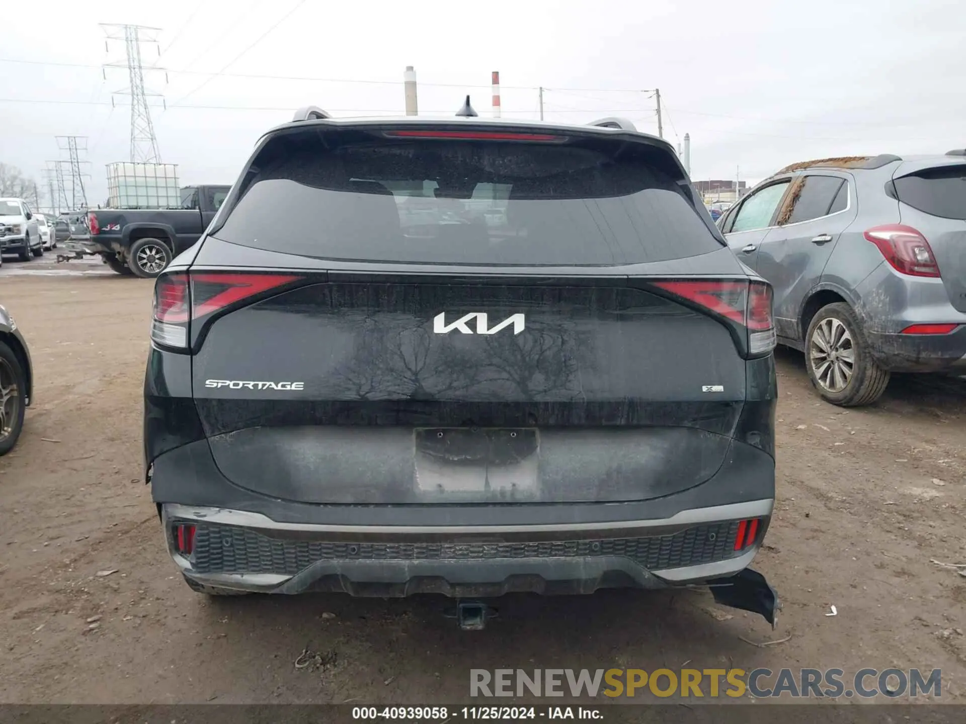 17 fotografías del automóvil dañado 5XYK6CAF7PG041421 KIA SPORTAGE 2023