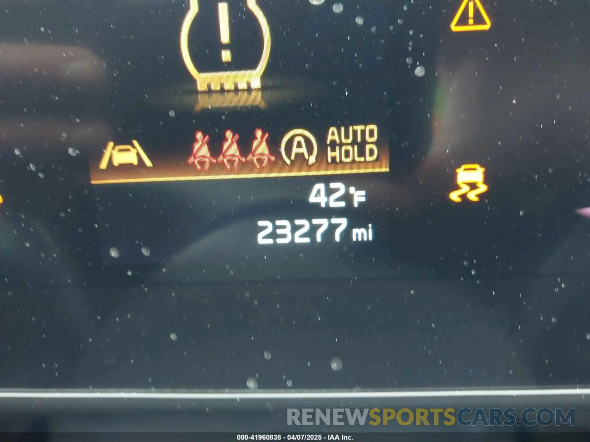 15 fotografías del automóvil dañado 5XYK6CAF7PG114819 KIA SPORTAGE 2023