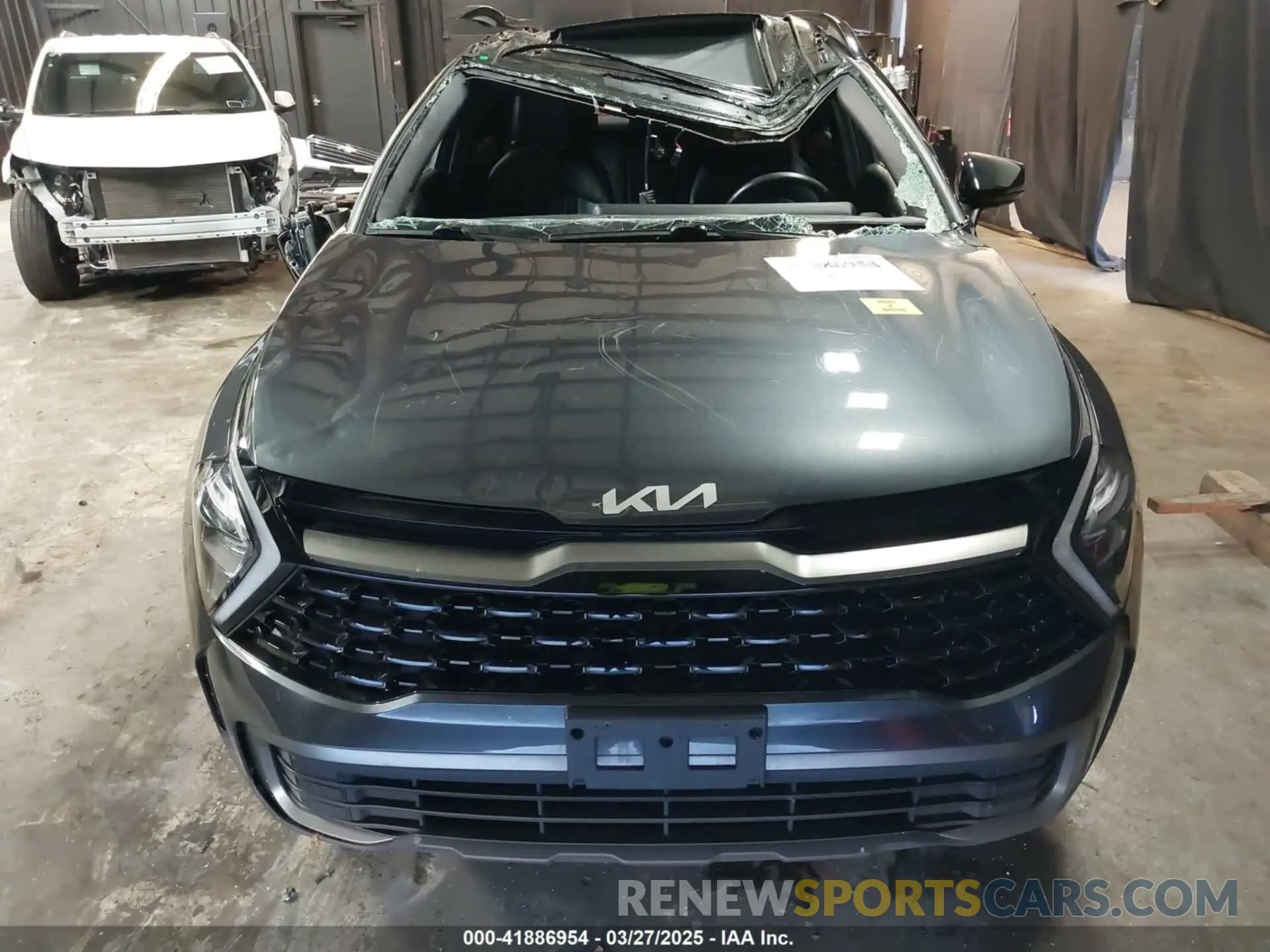 12 fotografías del automóvil dañado 5XYK6CAF8PG061001 KIA SPORTAGE 2023