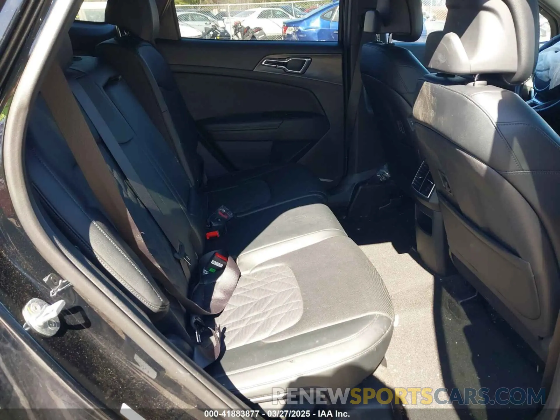 8 fotografías del automóvil dañado 5XYK6CAF9PG002359 KIA SPORTAGE 2023