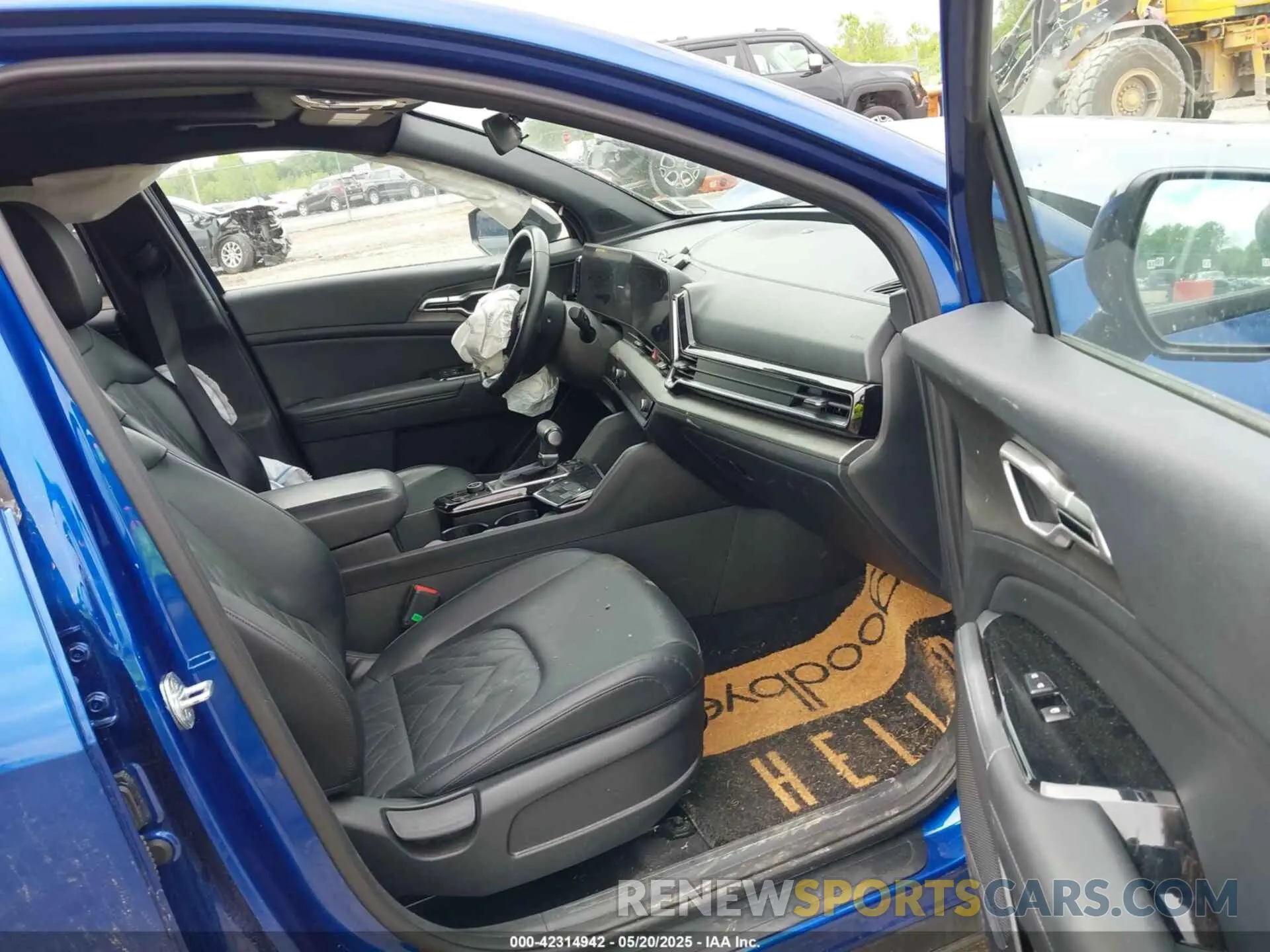 5 fotografías del automóvil dañado 5XYK6CAF9PG004726 KIA SPORTAGE 2023
