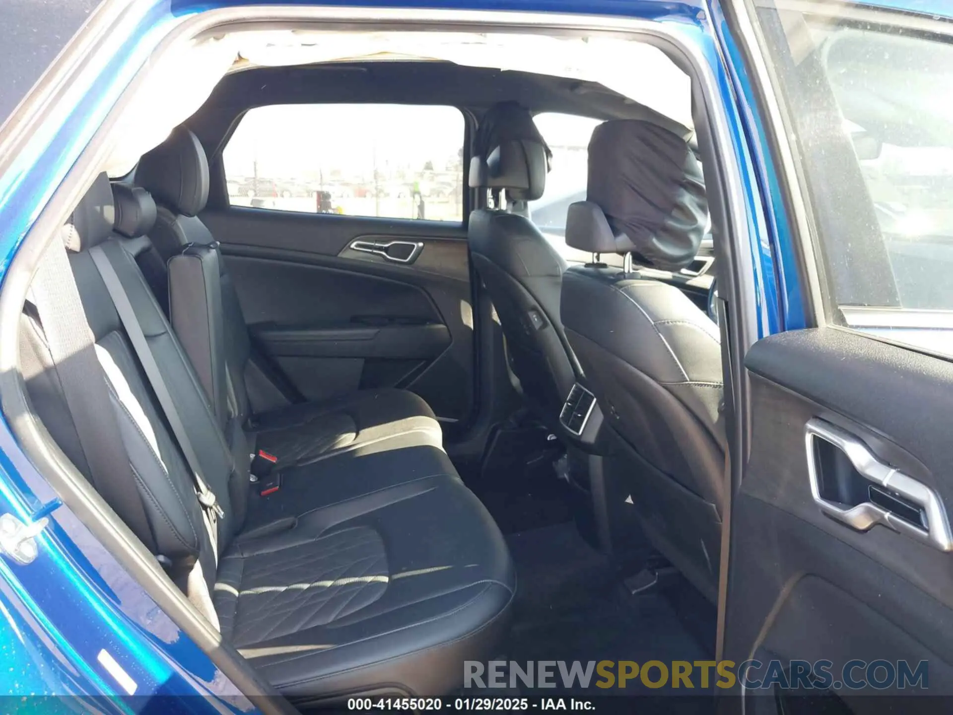 8 fotografías del automóvil dañado 5XYK6CAFXPG015749 KIA SPORTAGE 2023