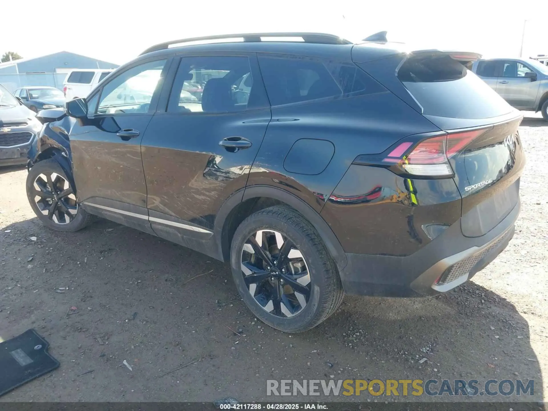 3 fotografías del automóvil dañado 5XYK6CAFXPG018991 KIA SPORTAGE 2023