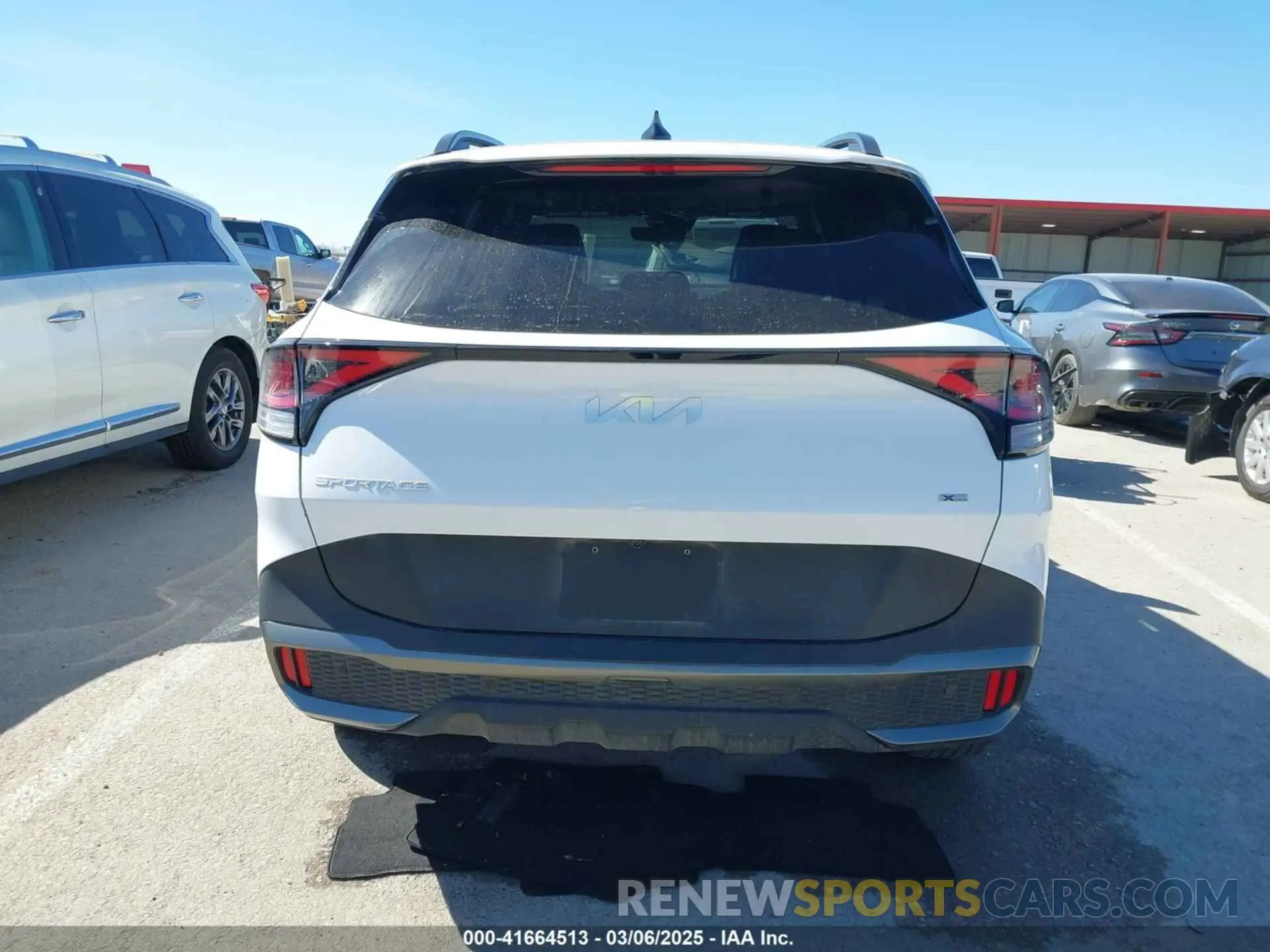 16 fotografías del automóvil dañado 5XYK6CAFXPG102356 KIA SPORTAGE 2023