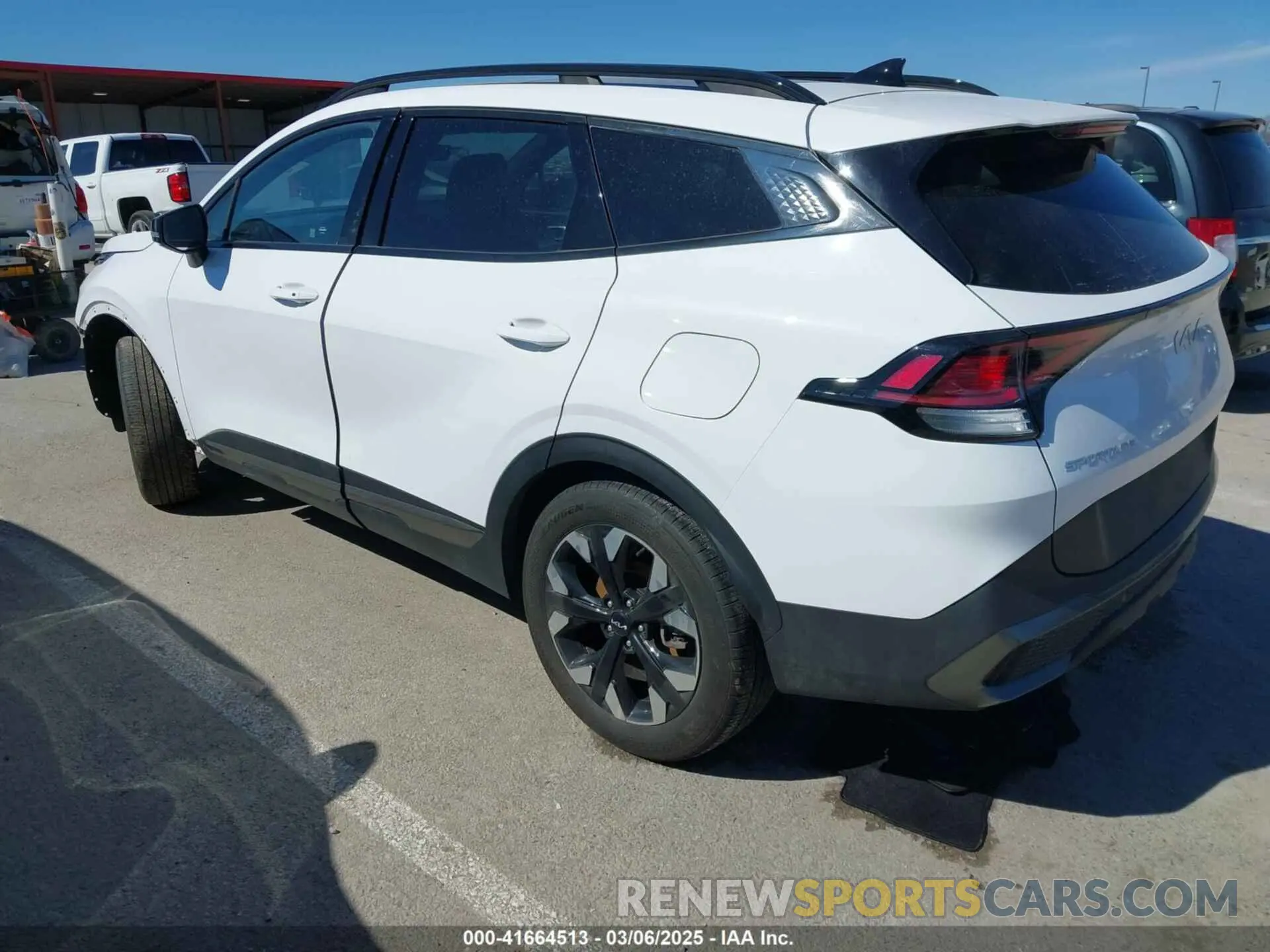 3 fotografías del automóvil dañado 5XYK6CAFXPG102356 KIA SPORTAGE 2023