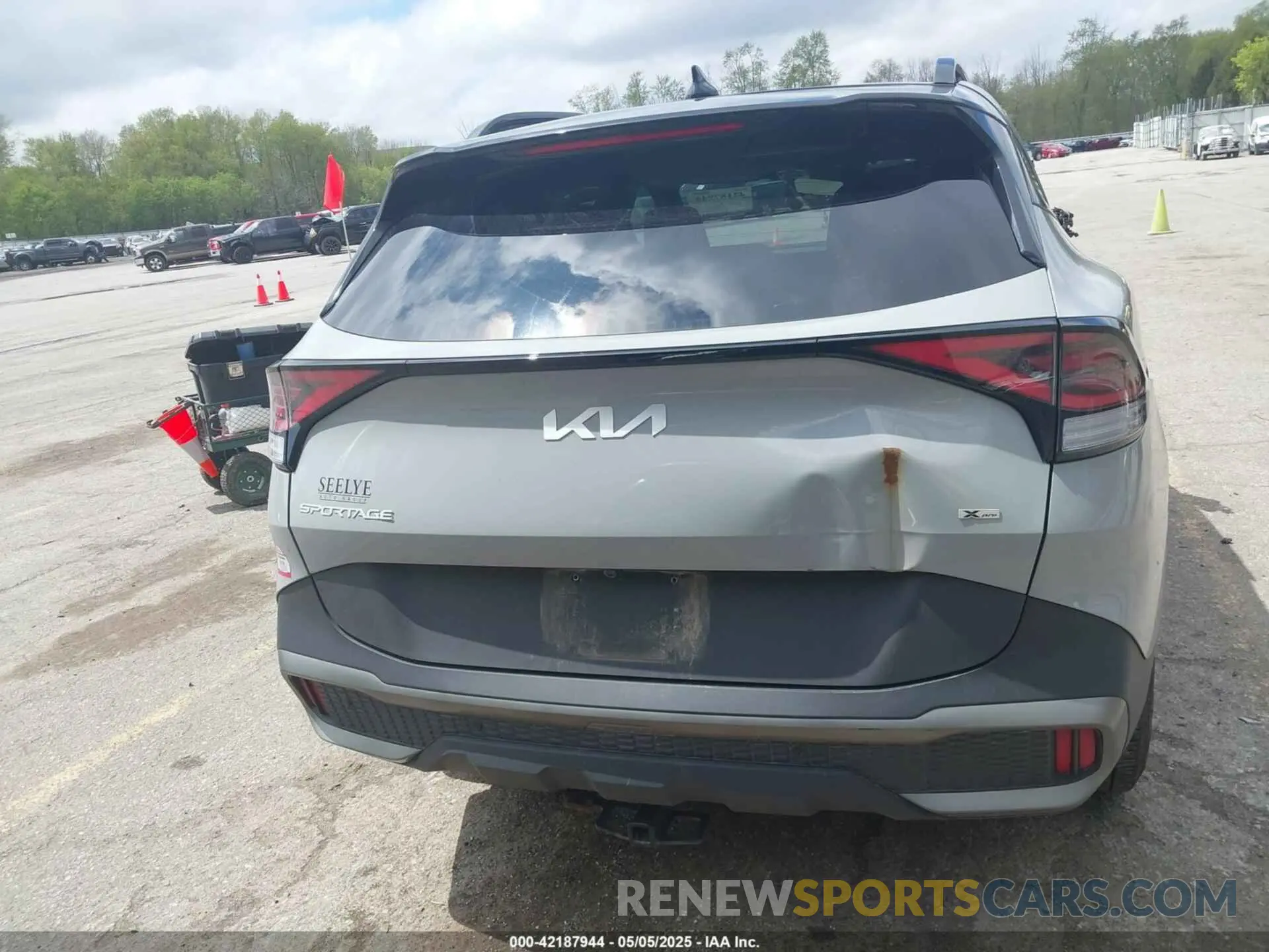 16 fotografías del automóvil dañado 5XYK7CAF2PG053554 KIA SPORTAGE 2023