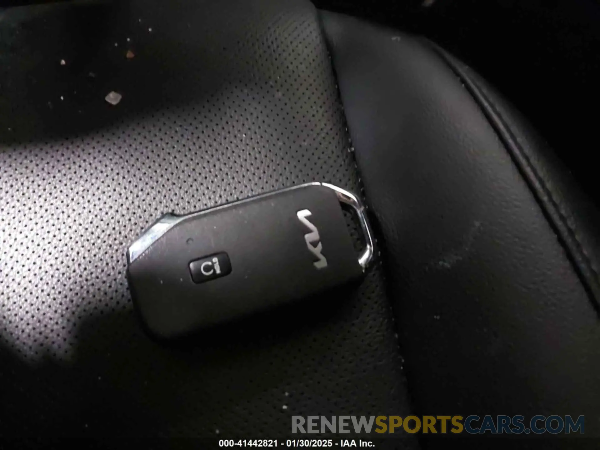 11 fotografías del automóvil dañado 5XYK7CAF2PG124221 KIA SPORTAGE 2023