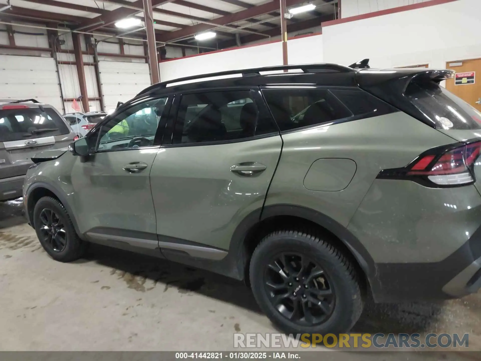14 fotografías del automóvil dañado 5XYK7CAF2PG124221 KIA SPORTAGE 2023