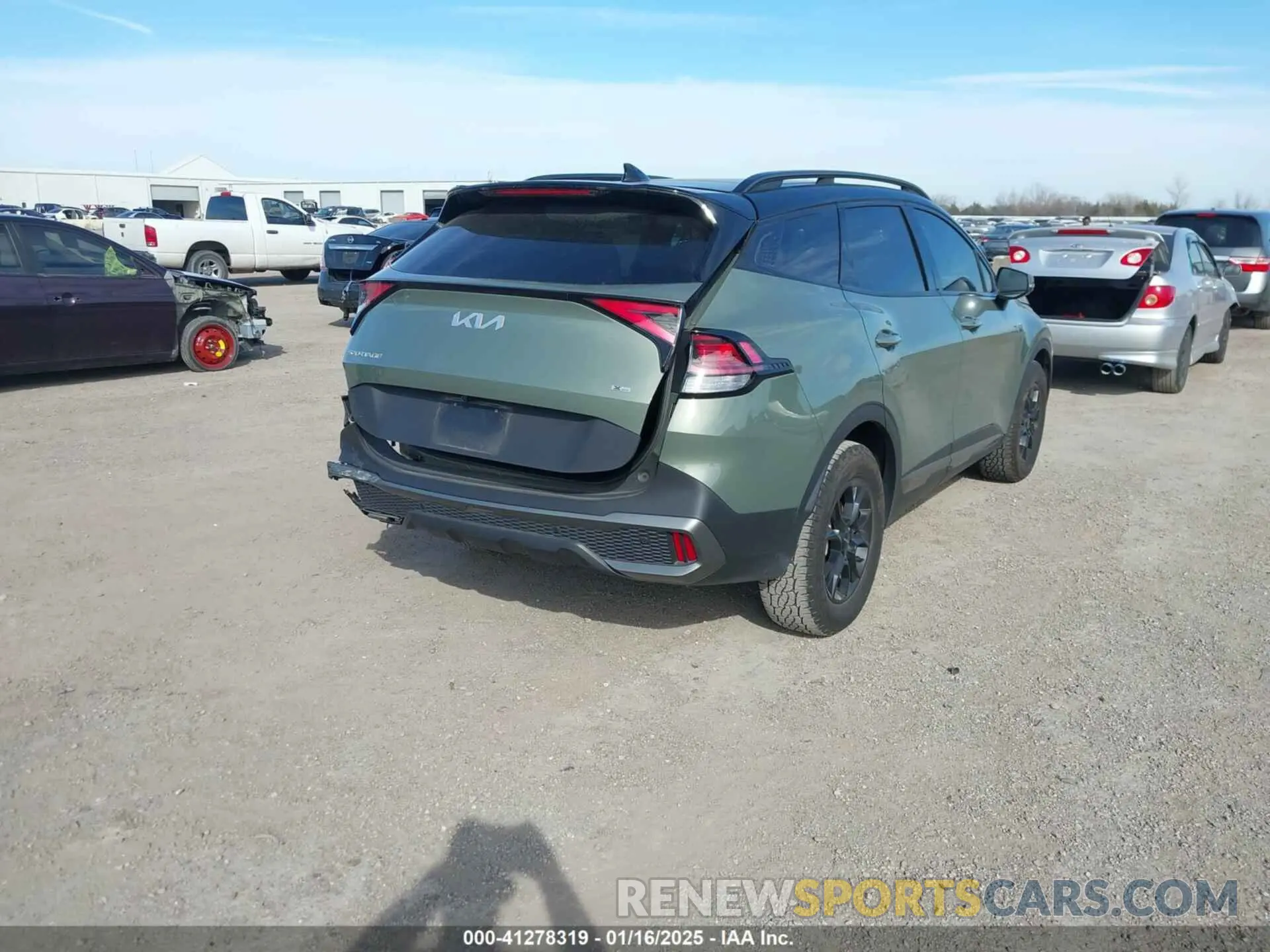 4 fotografías del automóvil dañado 5XYK7CAF2PG128012 KIA SPORTAGE 2023