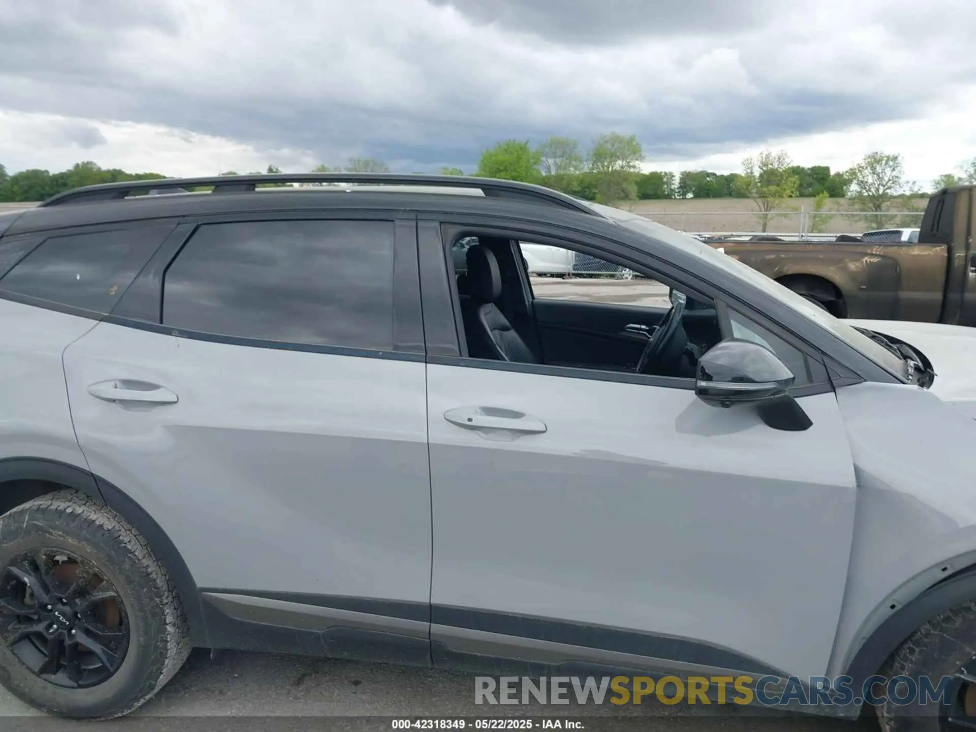 13 fotografías del automóvil dañado 5XYK7CAF4PG045732 KIA SPORTAGE 2023