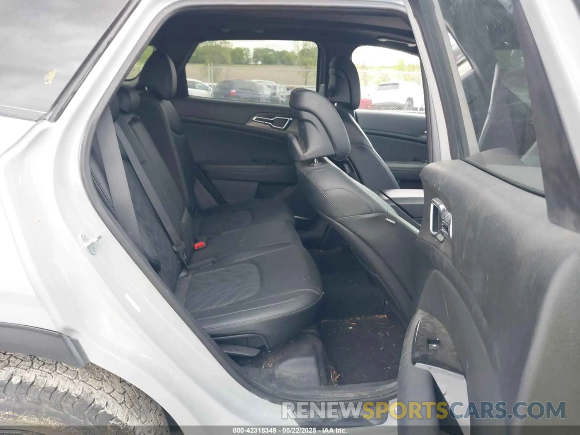 8 fotografías del automóvil dañado 5XYK7CAF4PG045732 KIA SPORTAGE 2023