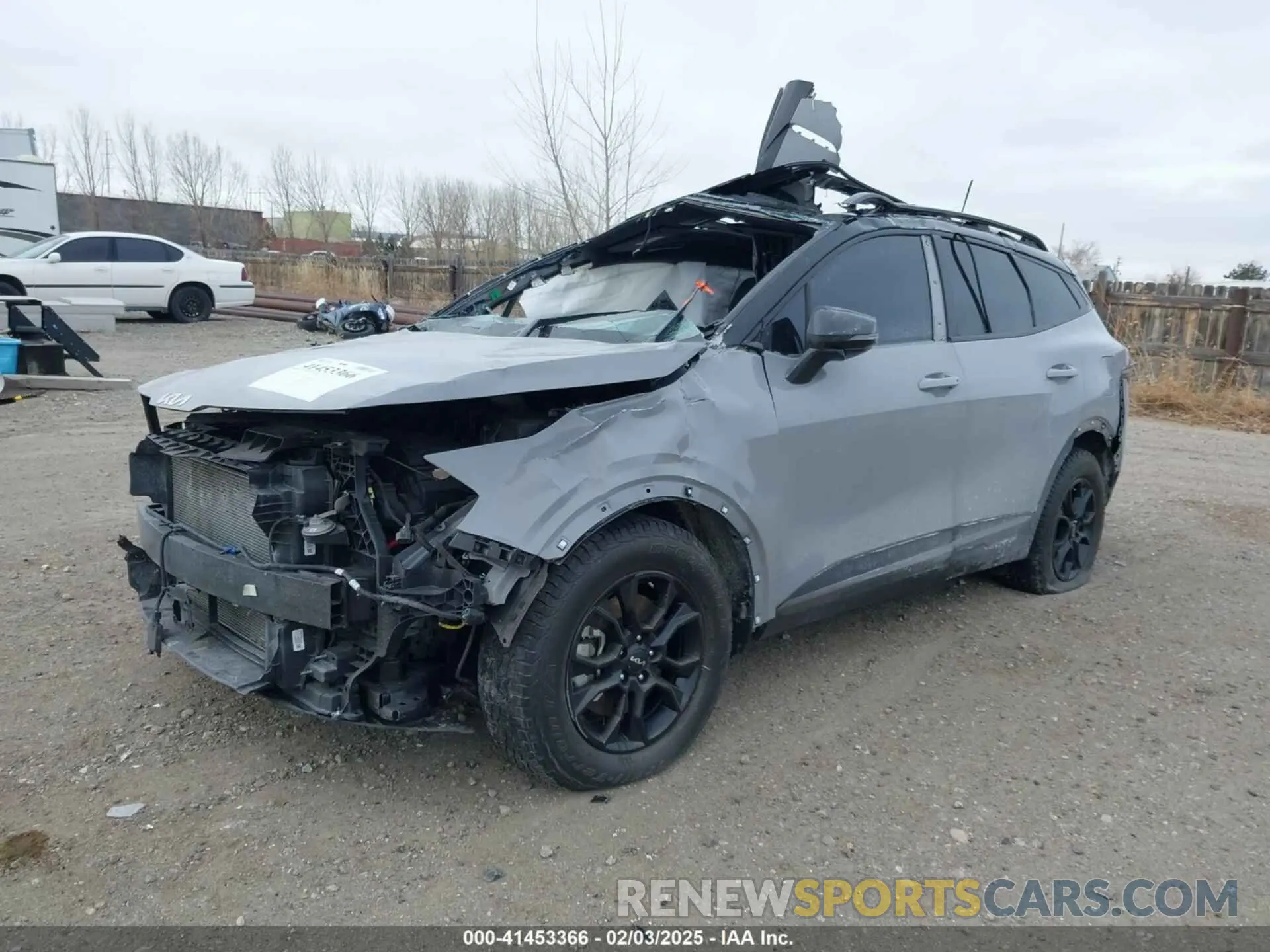 2 fotografías del automóvil dañado 5XYK7CAF5PG014764 KIA SPORTAGE 2023