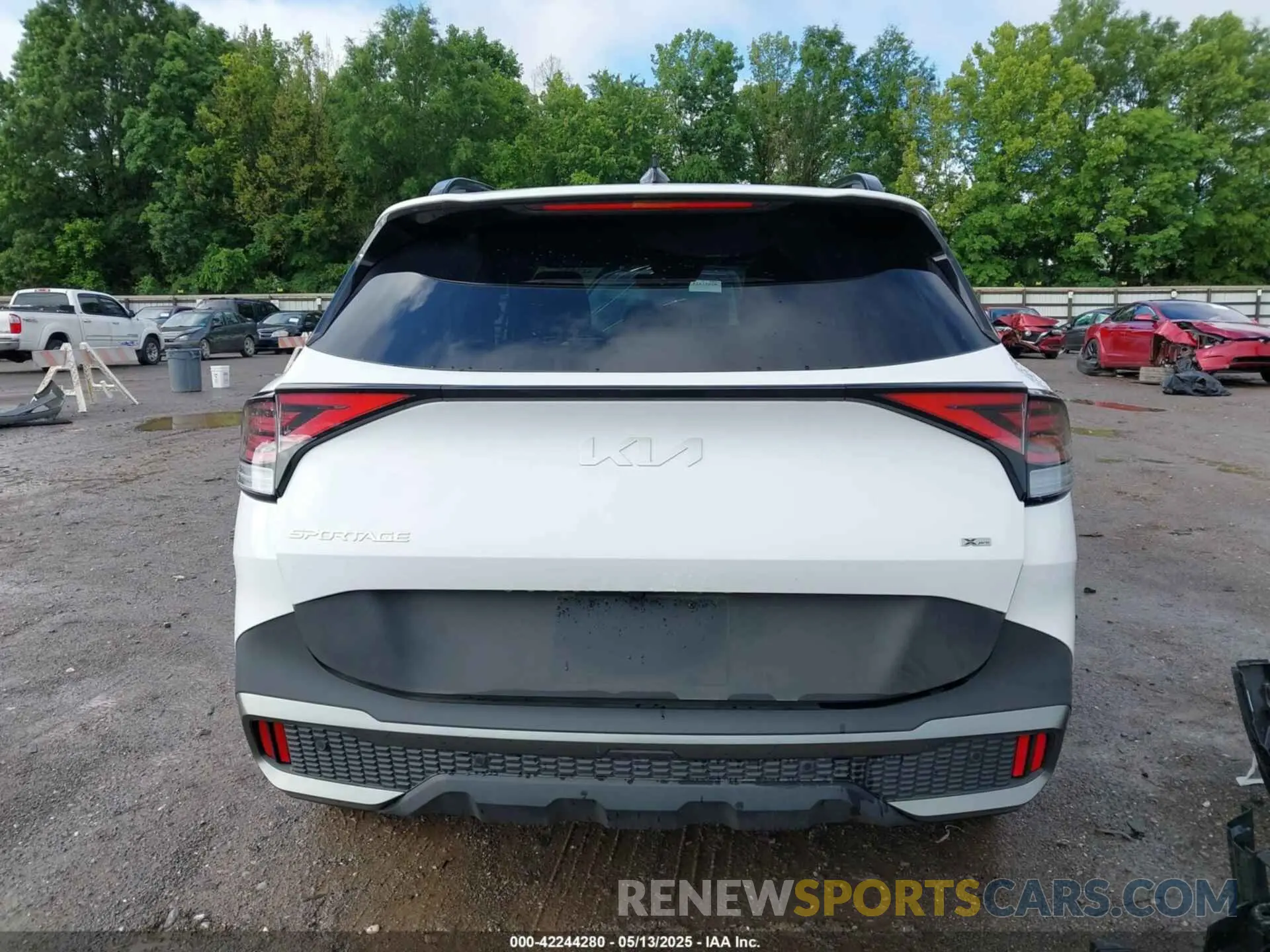 17 fotografías del automóvil dañado 5XYK7CAF6PG135612 KIA SPORTAGE 2023